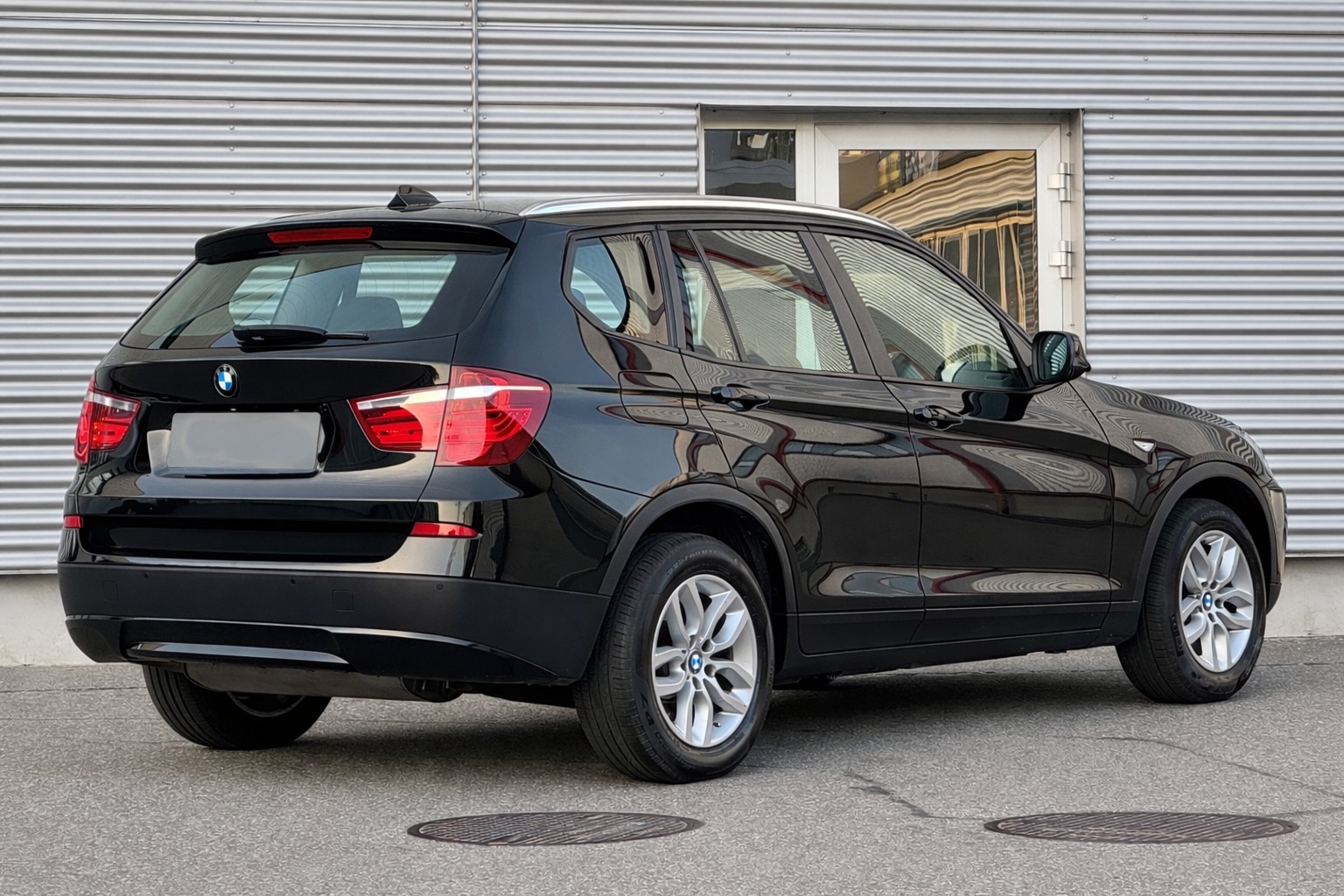 BMW X3 xDrive 28i Steptronic-showroom-element-1