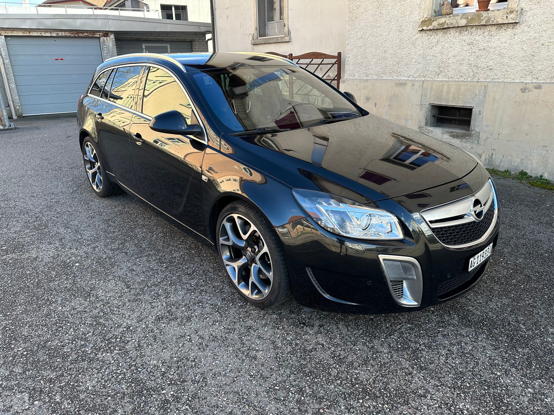 OPEL Insignia Sports Tourer 2.8 Turbo OPC 4WD Automatic-image-0