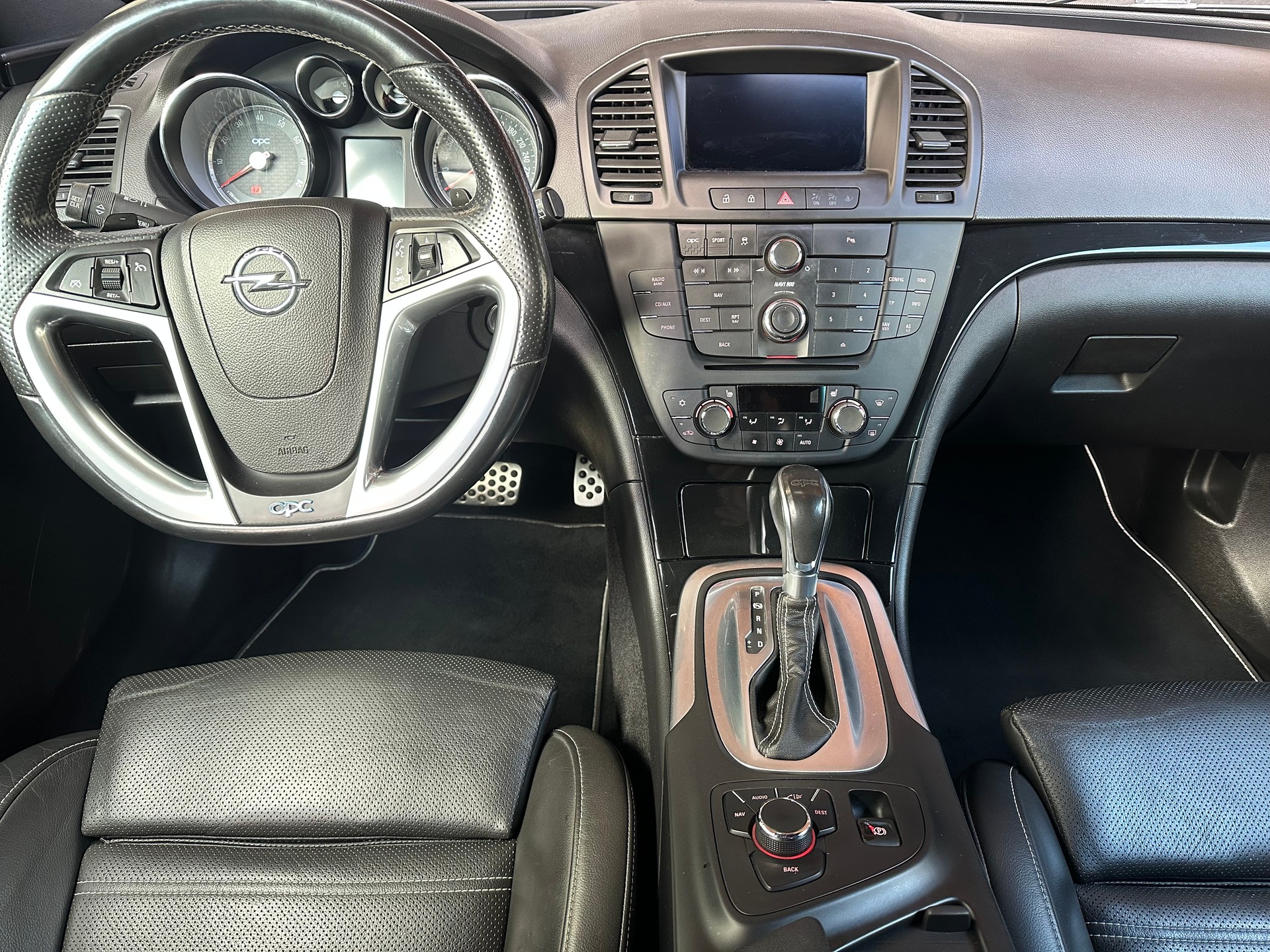 OPEL Insignia Sports Tourer 2.8 Turbo OPC 4WD Automatic-image-9