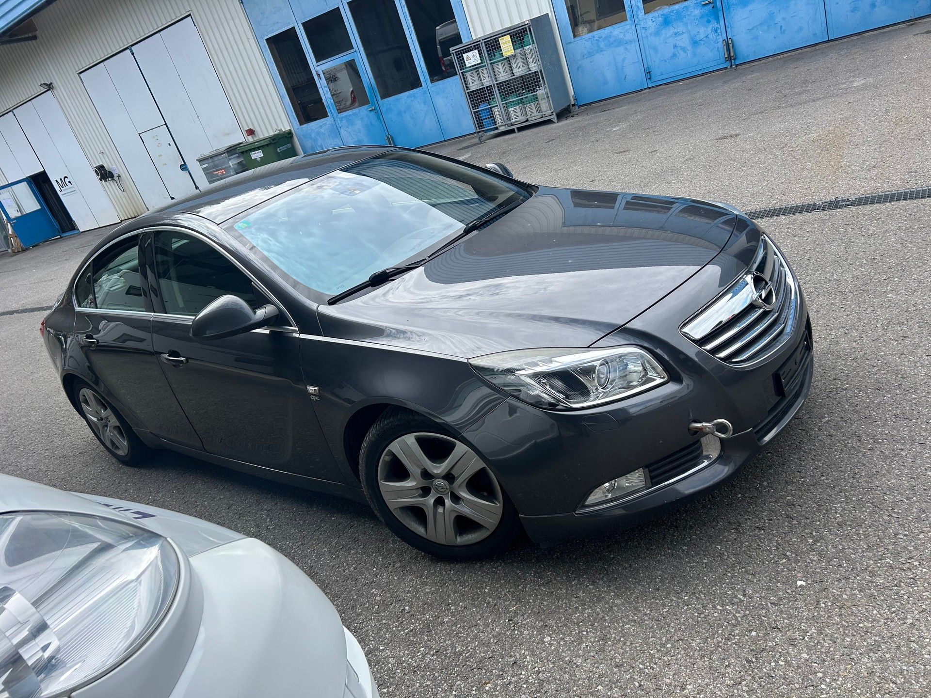 OPEL Insignia 2.0 Turbo Sport 4WD-image-5