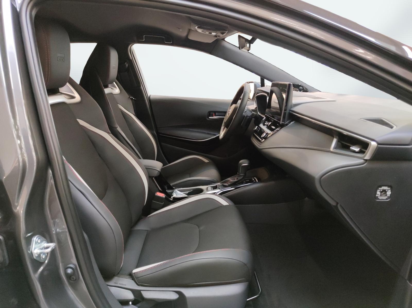 TOYOTA Corolla Touring Sports 2.0 HSD GR Sport-image-10