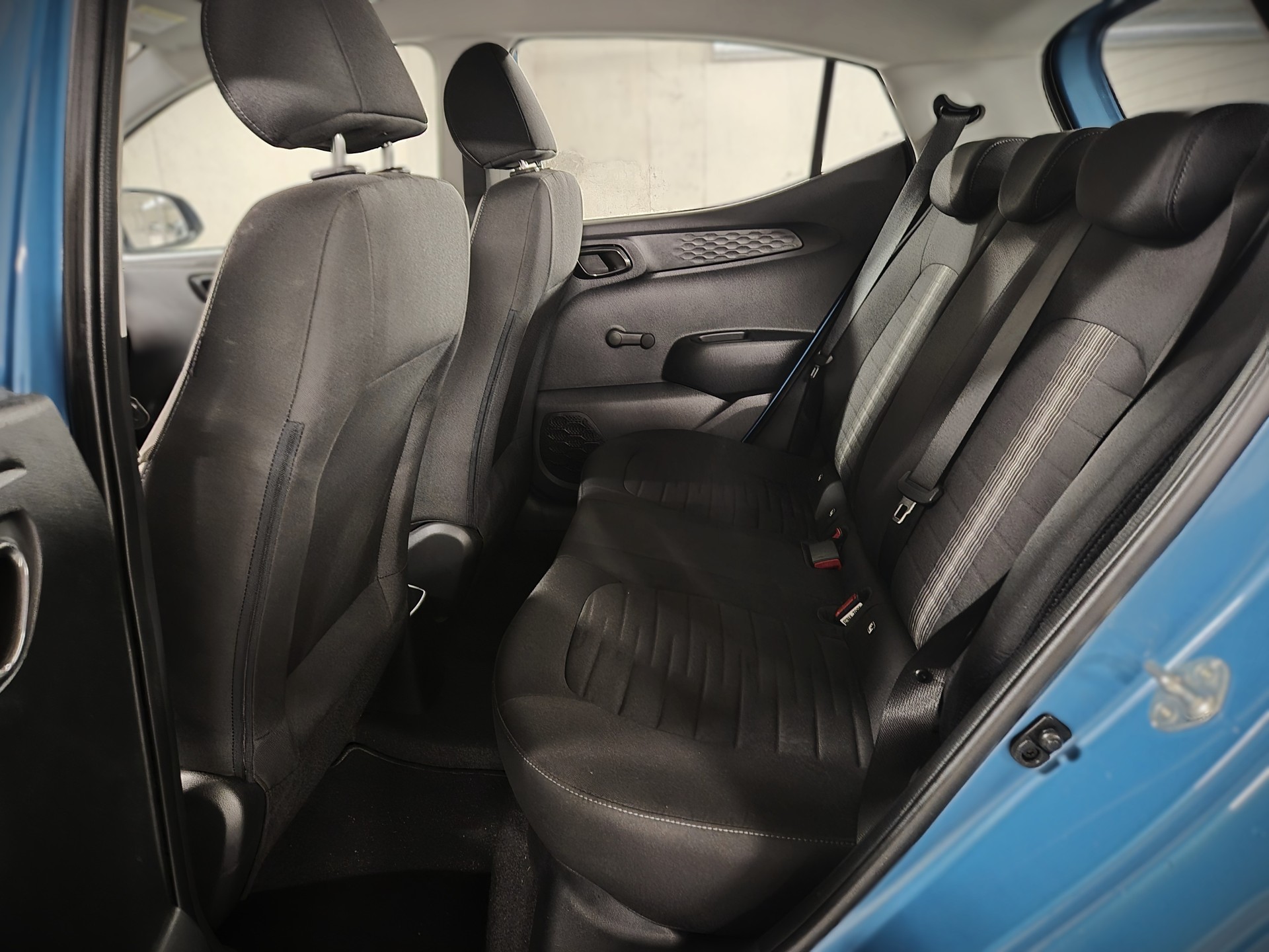 HYUNDAI i10 1.0 Origo Automat-image-14