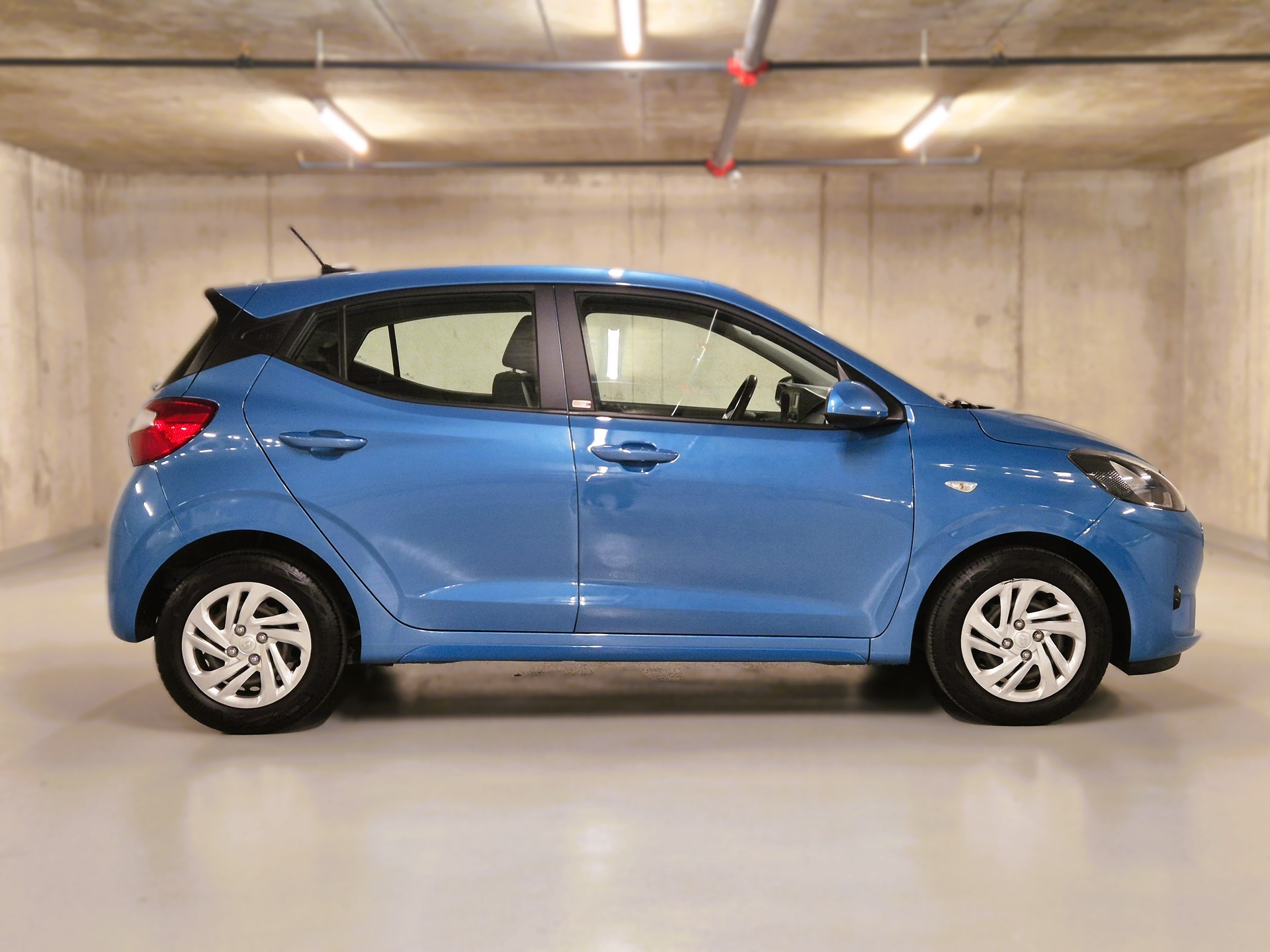 HYUNDAI i10 1.0 Origo Automat-image-4