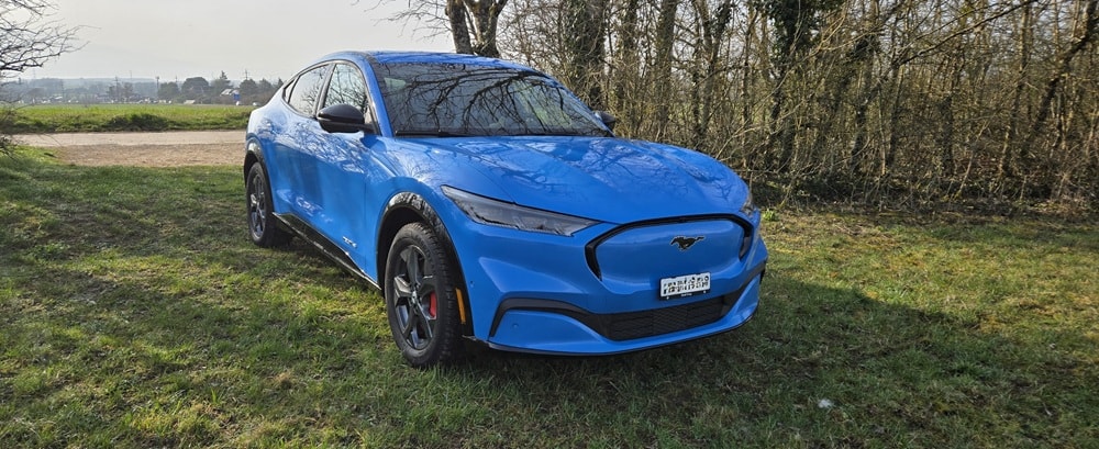 FORD Mustang MACH-E Premium AWD 72.6 kWh