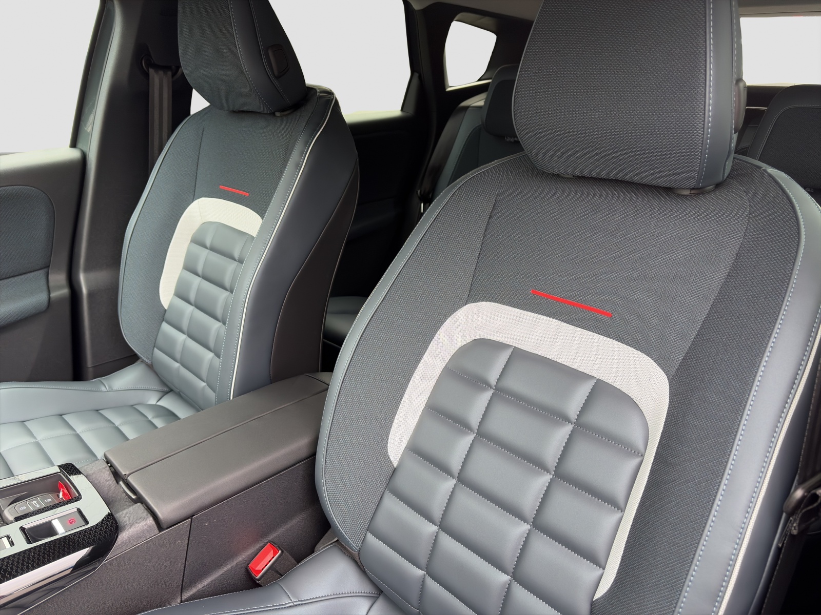 CITROEN C5 Aircross 1.6 Plug-in Hybrid Max-image-9