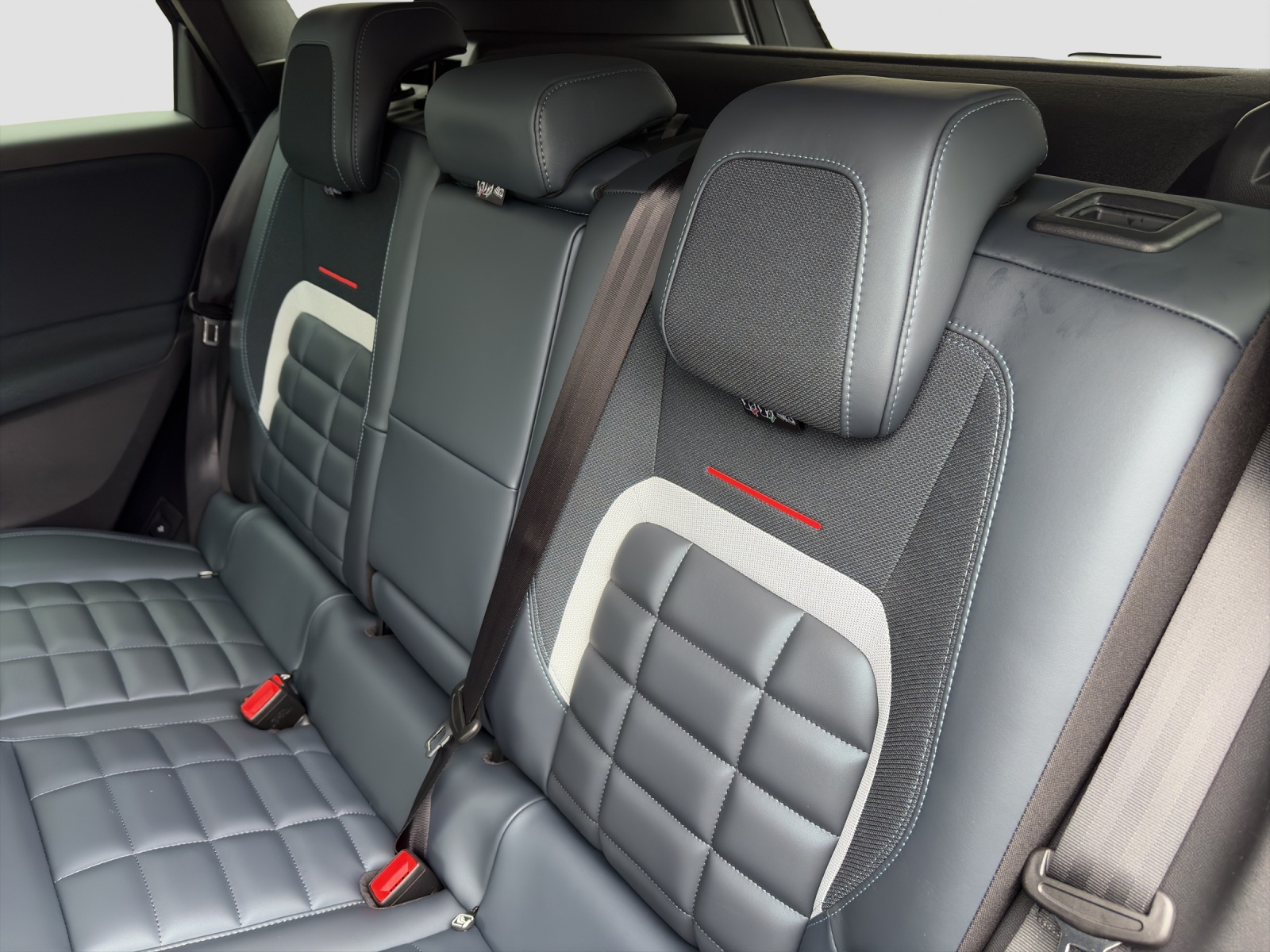 CITROEN C5 Aircross 1.6 Plug-in Hybrid Max-image-10