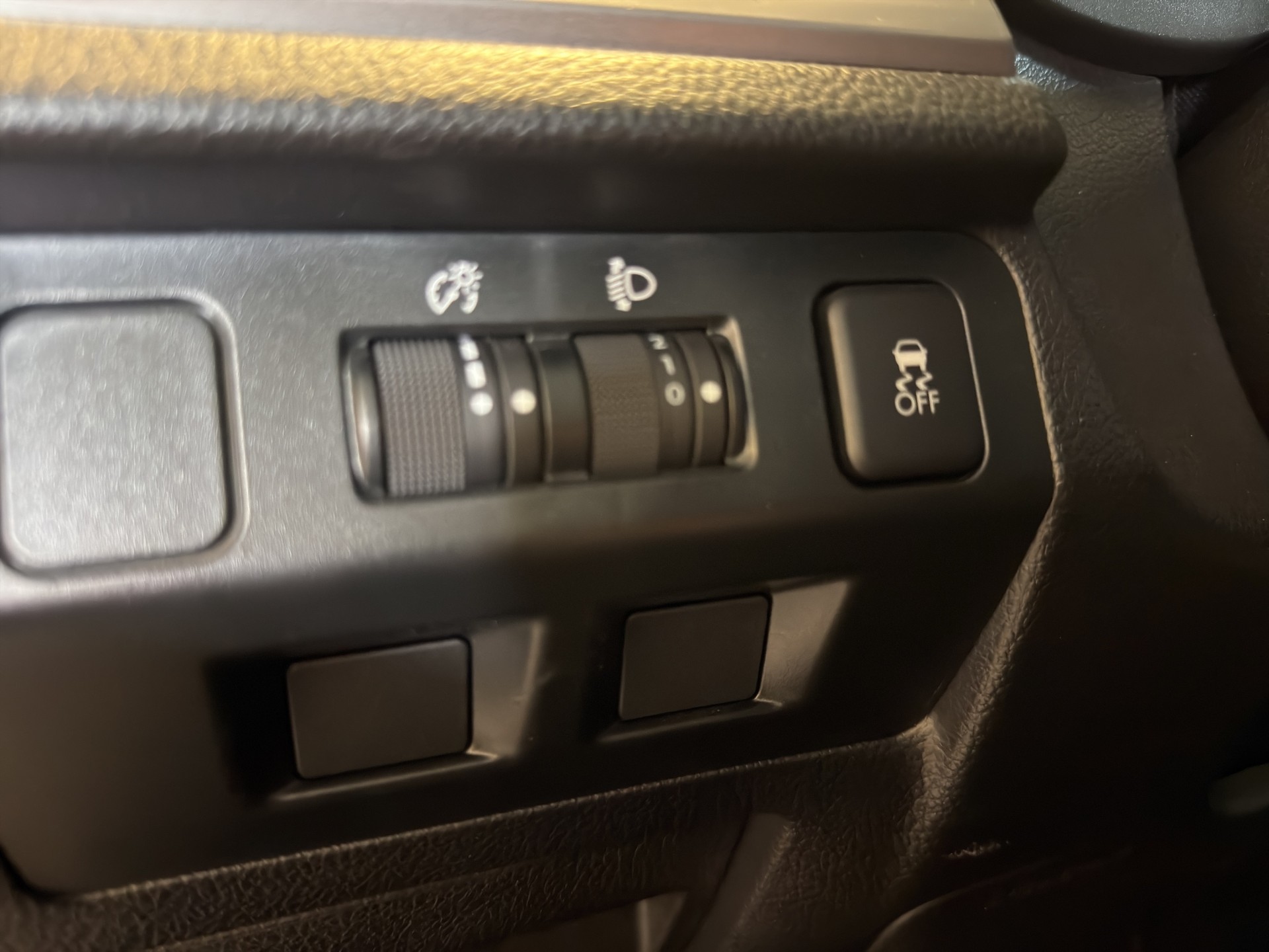 SUBARU Forester 2.0i Swiss Lineartronic*TOP ZUSTAND*NUR 82000 KM*-image-16