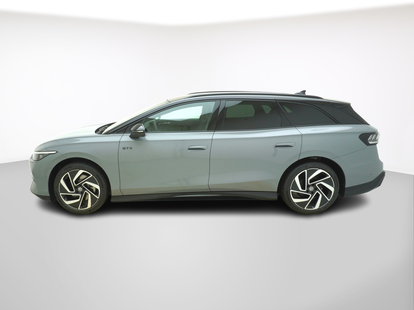 VW ID.7 Tourer 86 kWh GTX 4MOTION-image-1