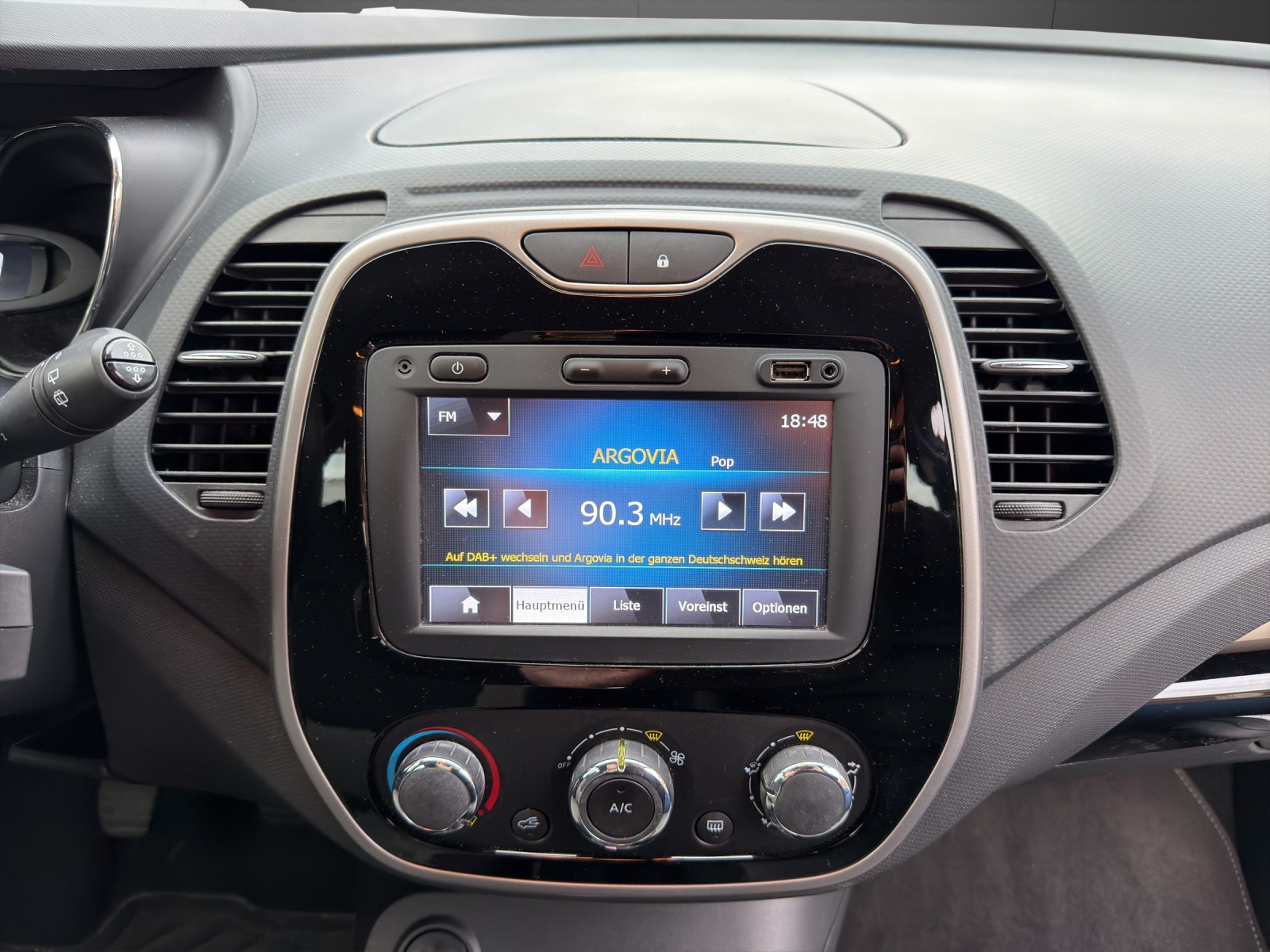 RENAULT Captur 0.9 12V Dynamique Ab MFK | Wenig km 52615 | Mit Garantie-image-11