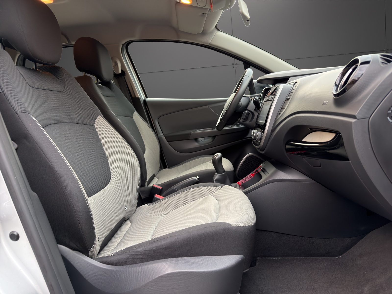 RENAULT Captur 0.9 12V Dynamique Ab MFK | Wenig km 52615 | Mit Garantie-image-7