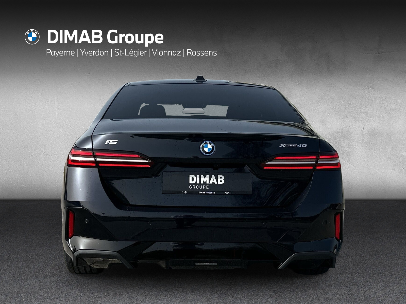 BMW i5 xDrive40 M Sport-showroom-element-3