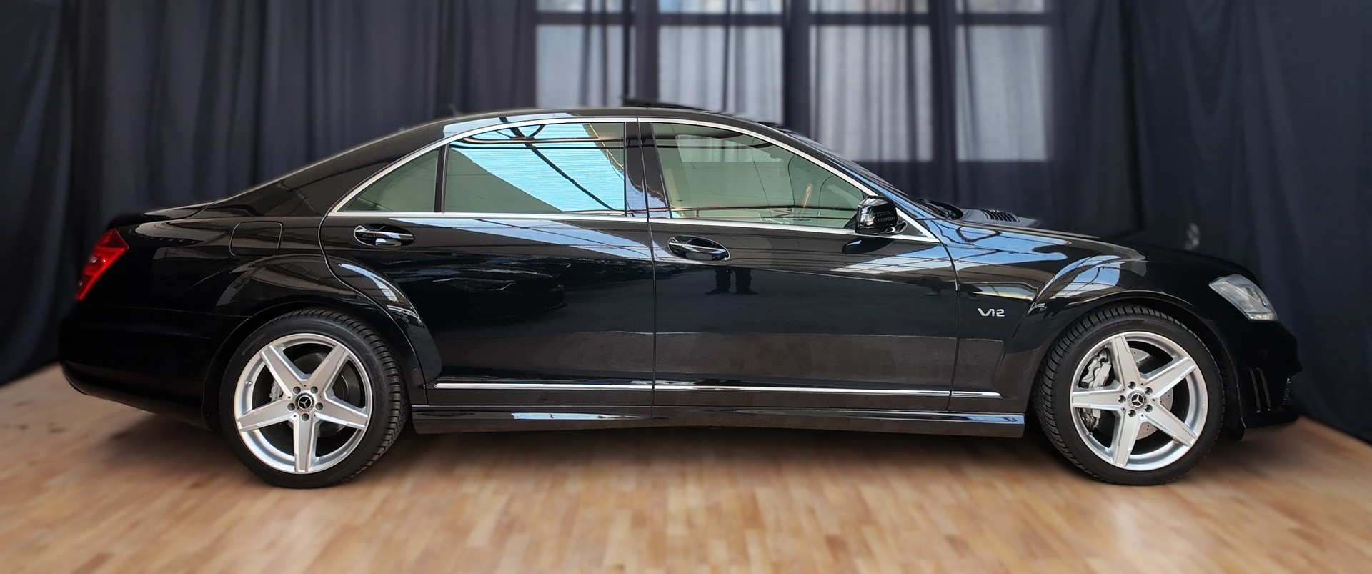 MERCEDES-BENZ S 600 L Automatic | S65 AMG OPTIK | FACELIFT | V12 | DESIGNO-image-2