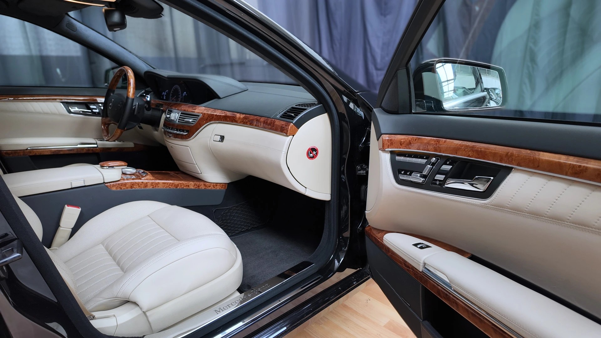 MERCEDES-BENZ S 600 L Automatic | S65 AMG OPTIK | FACELIFT | V12 | DESIGNO-image-13