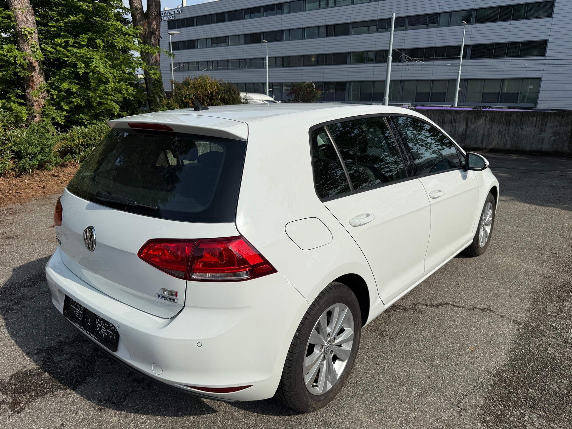 VW Golf 1.4 TSI Comfortline DSG ( Visite du jour-Garantie-Service à jour )-image-4
