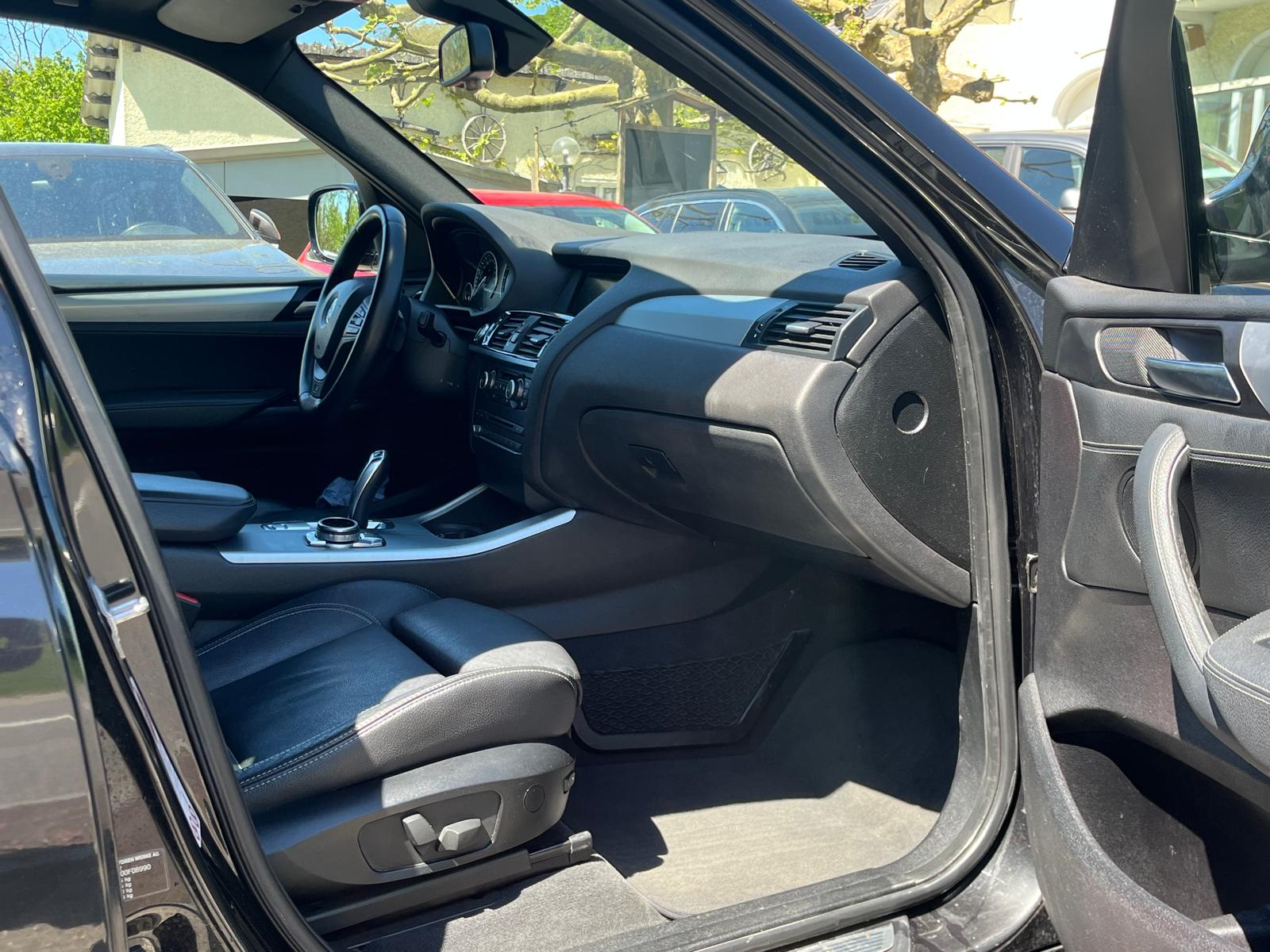 BMW X3 xDrive 20d Steptronic-image-17