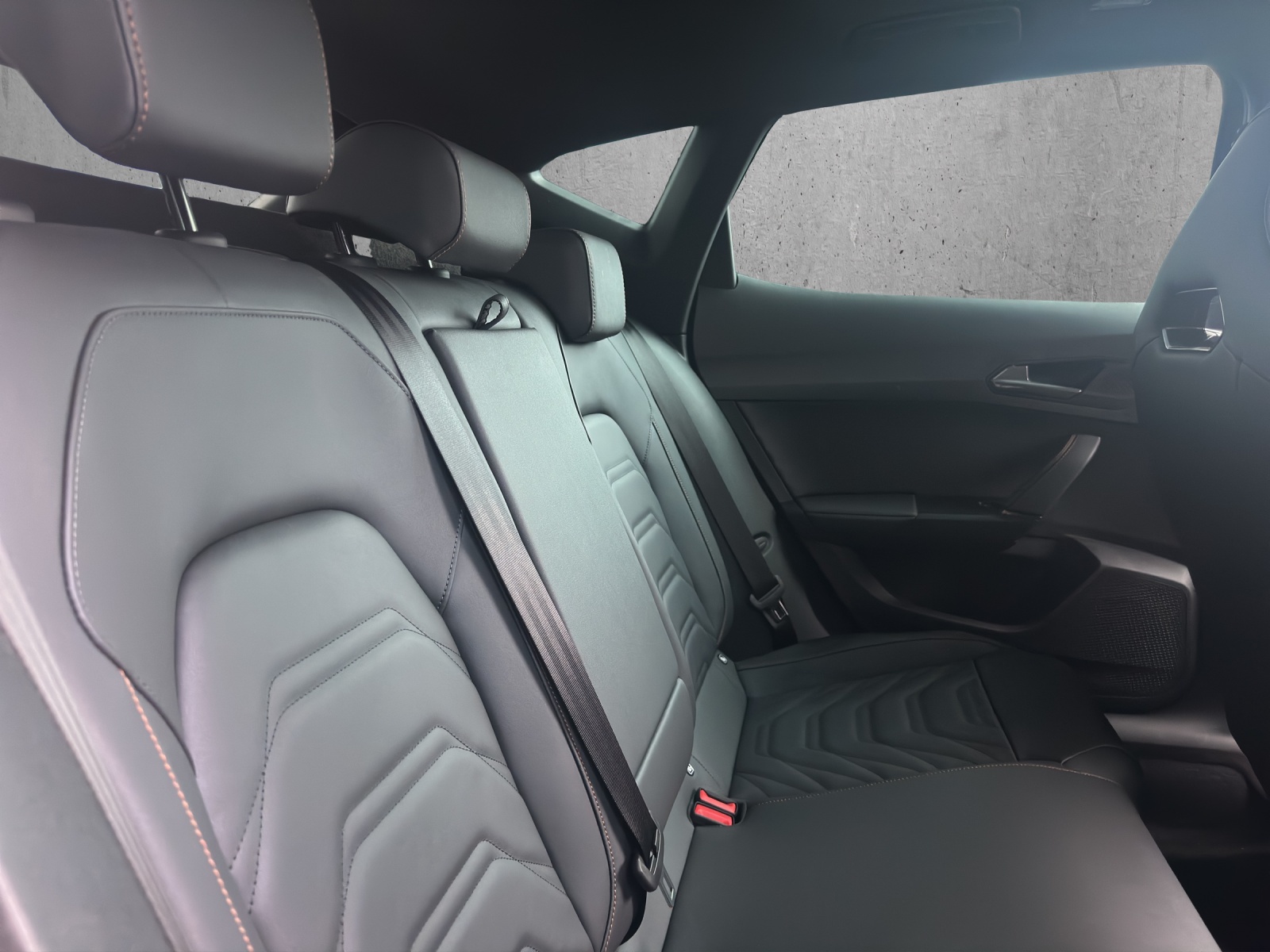 CUPRA Formentor 1.5 TSI Prime Edition DSG-image-14