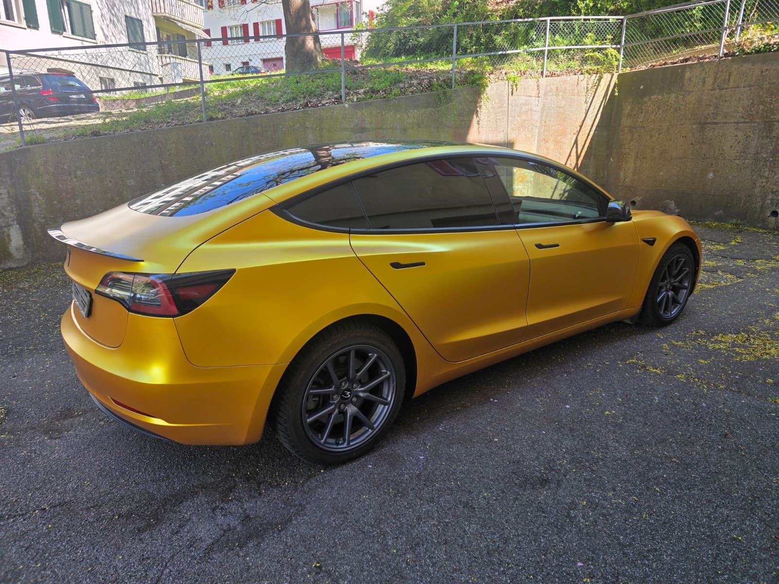TESLA Model 3 Long Range Dual Motor AWD-image-3