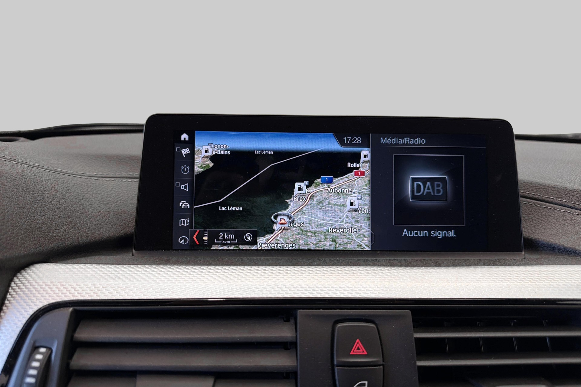 BMW 340i xDrive Touring Edition M Sport Steptronic-image-11