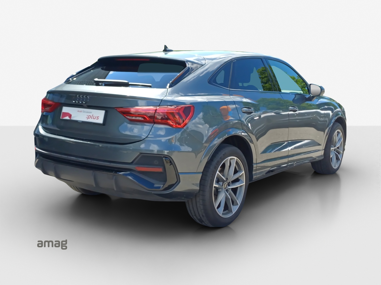 AUDI Q3 Sportback 35 TFSI S line Attraction S-tronic-image-4