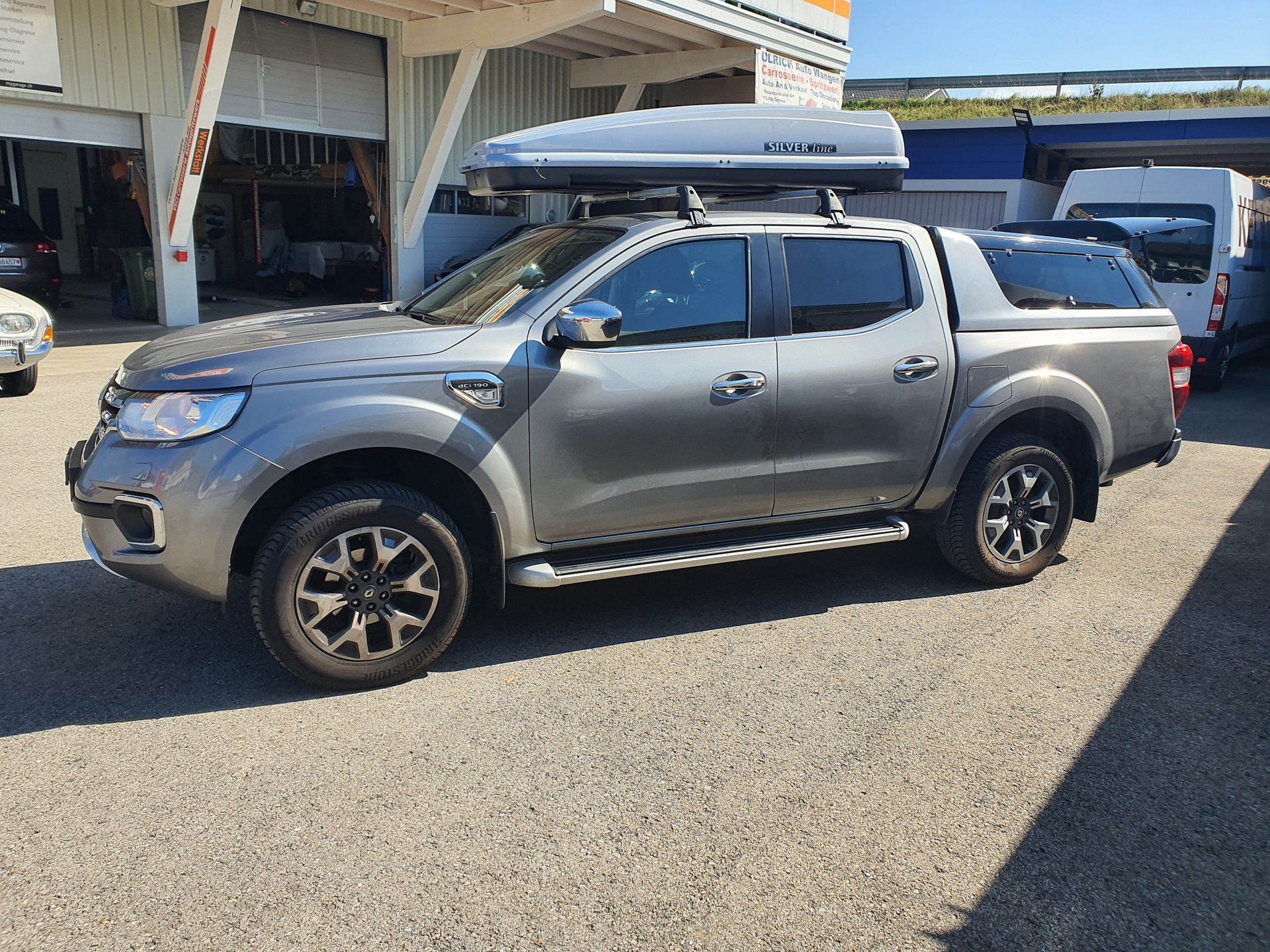 RENAULT Alaskan Doppel Cabin TwinTurbo dCi190 4WD Intens A-showroom-element-1