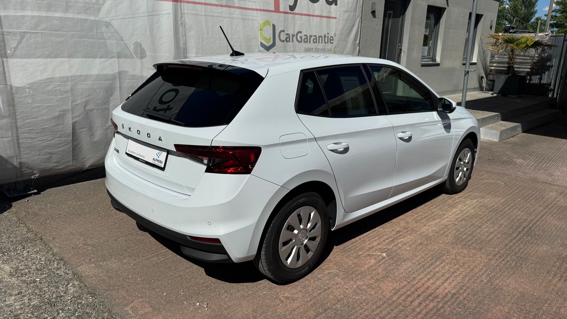 SKODA Fabia 1.0 TSI Ambition DSG-image-9
