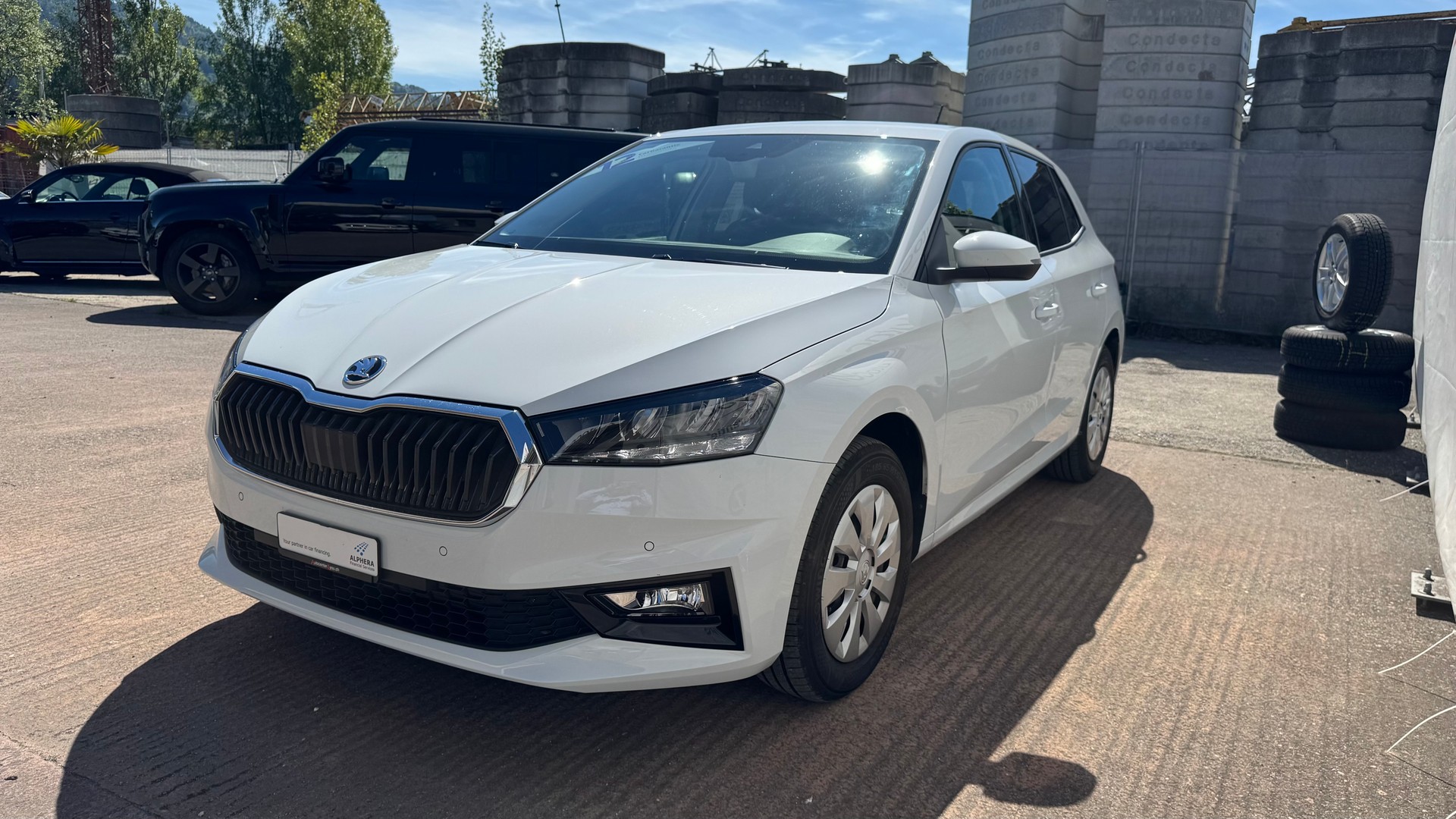 SKODA Fabia 1.0 TSI Ambition DSG-image-4