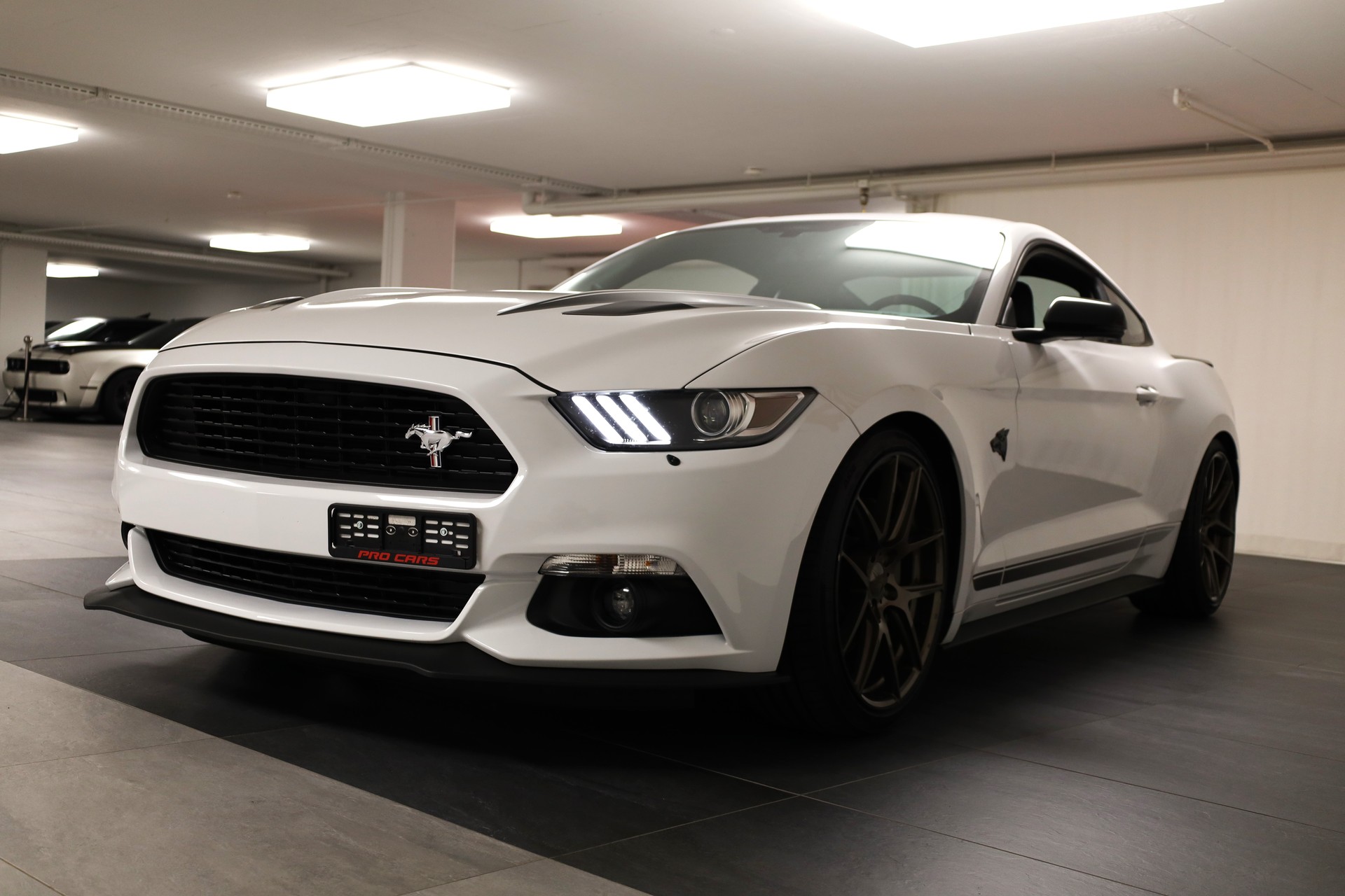 FORD Mustang GT California Special (GT/CS)-image-5