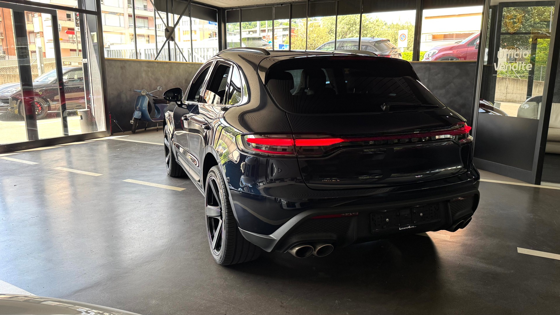 PORSCHE Macan S PDK-image-13