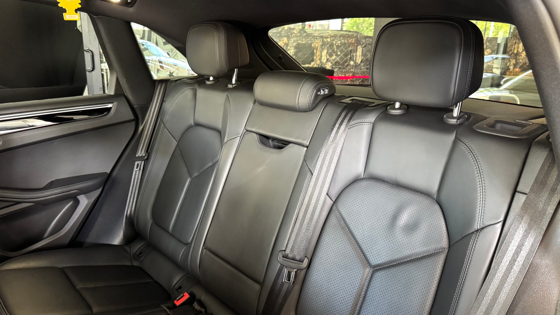 PORSCHE Macan S PDK-image-11