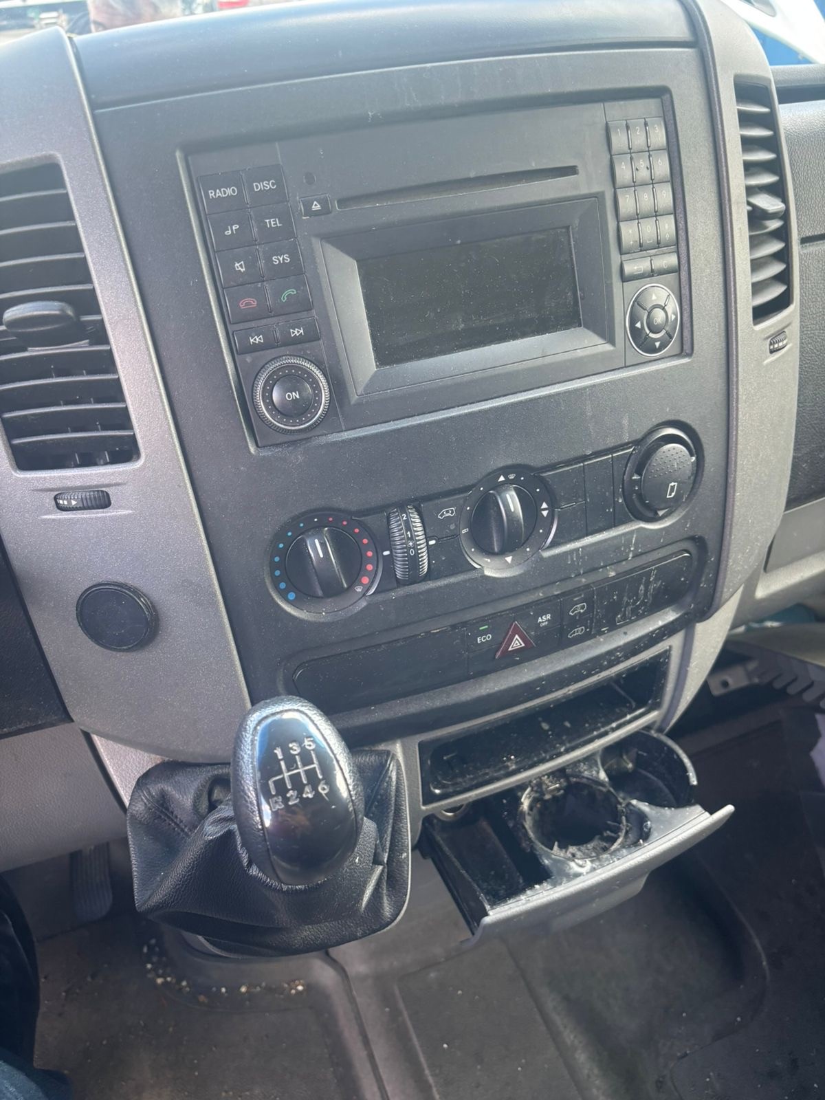 MERCEDES-BENZ Sprinter 213 CDI Standard-image-7