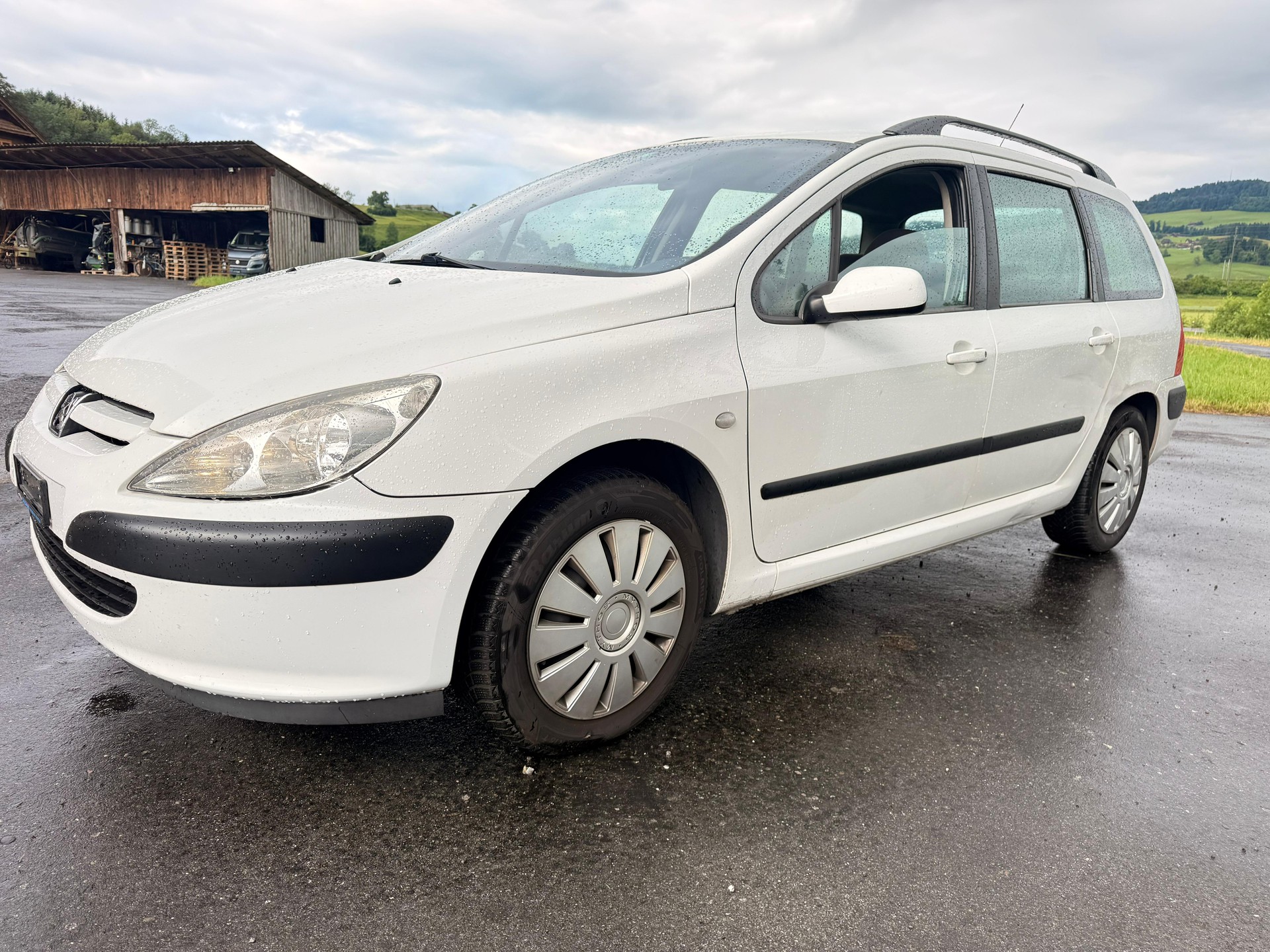 PEUGEOT 307 SW 2.0 16V Black&Silver Edition-image-1