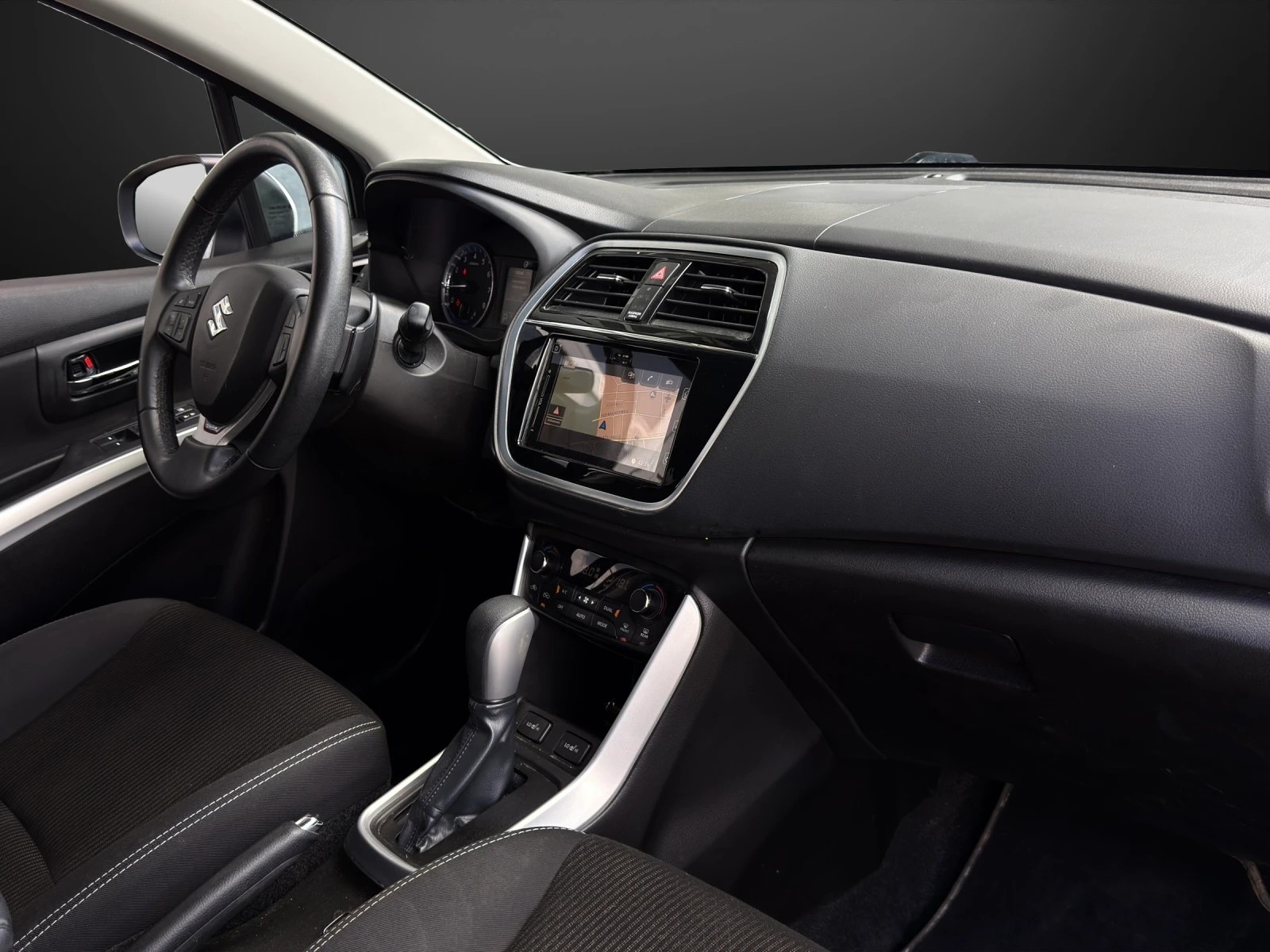 SUZUKI SX4 S-Cross 1.4 16V Piz Sulai 4WD Automatic-image-9