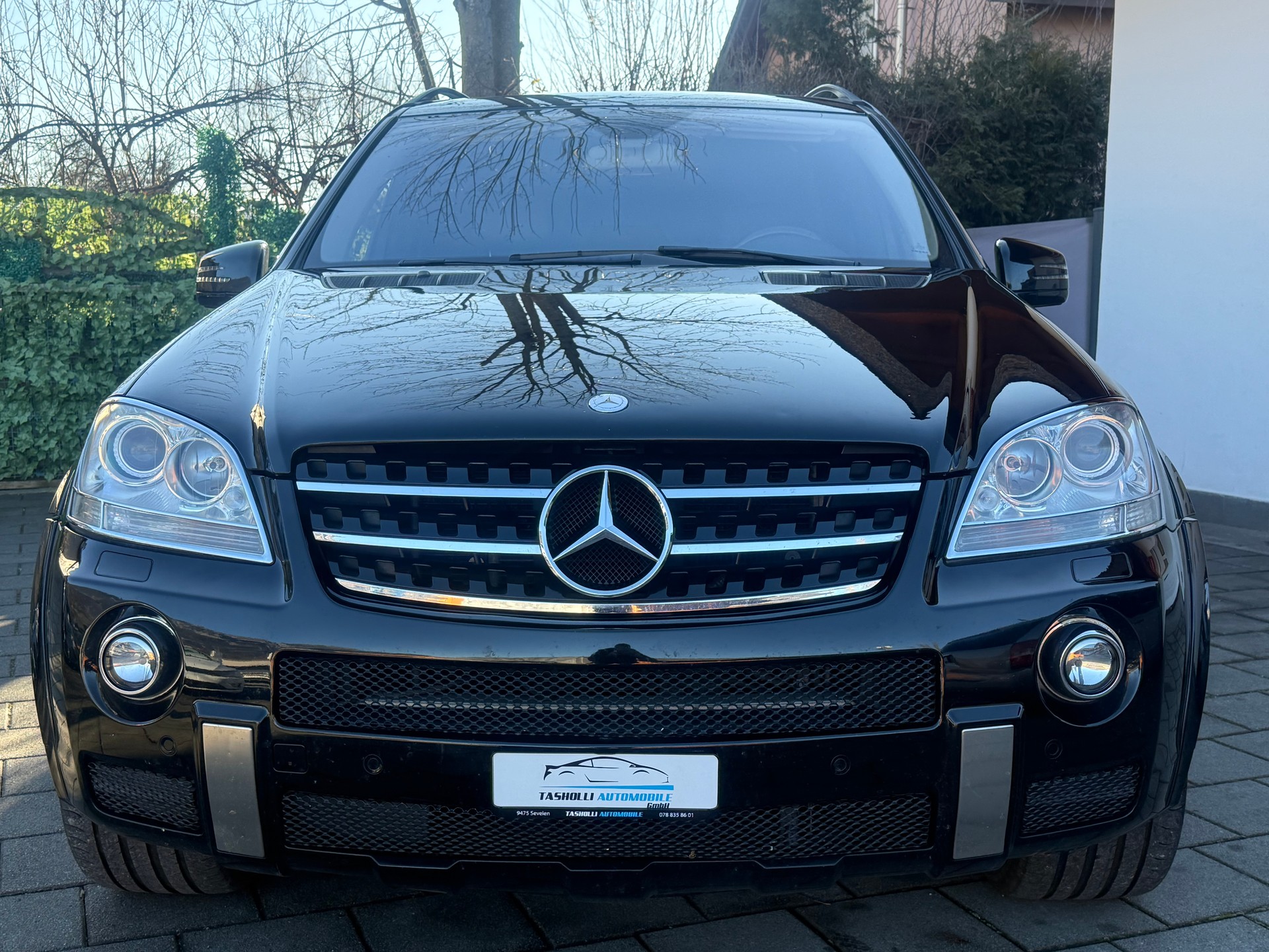 MERCEDES-BENZ ML 63 AMG-image-1