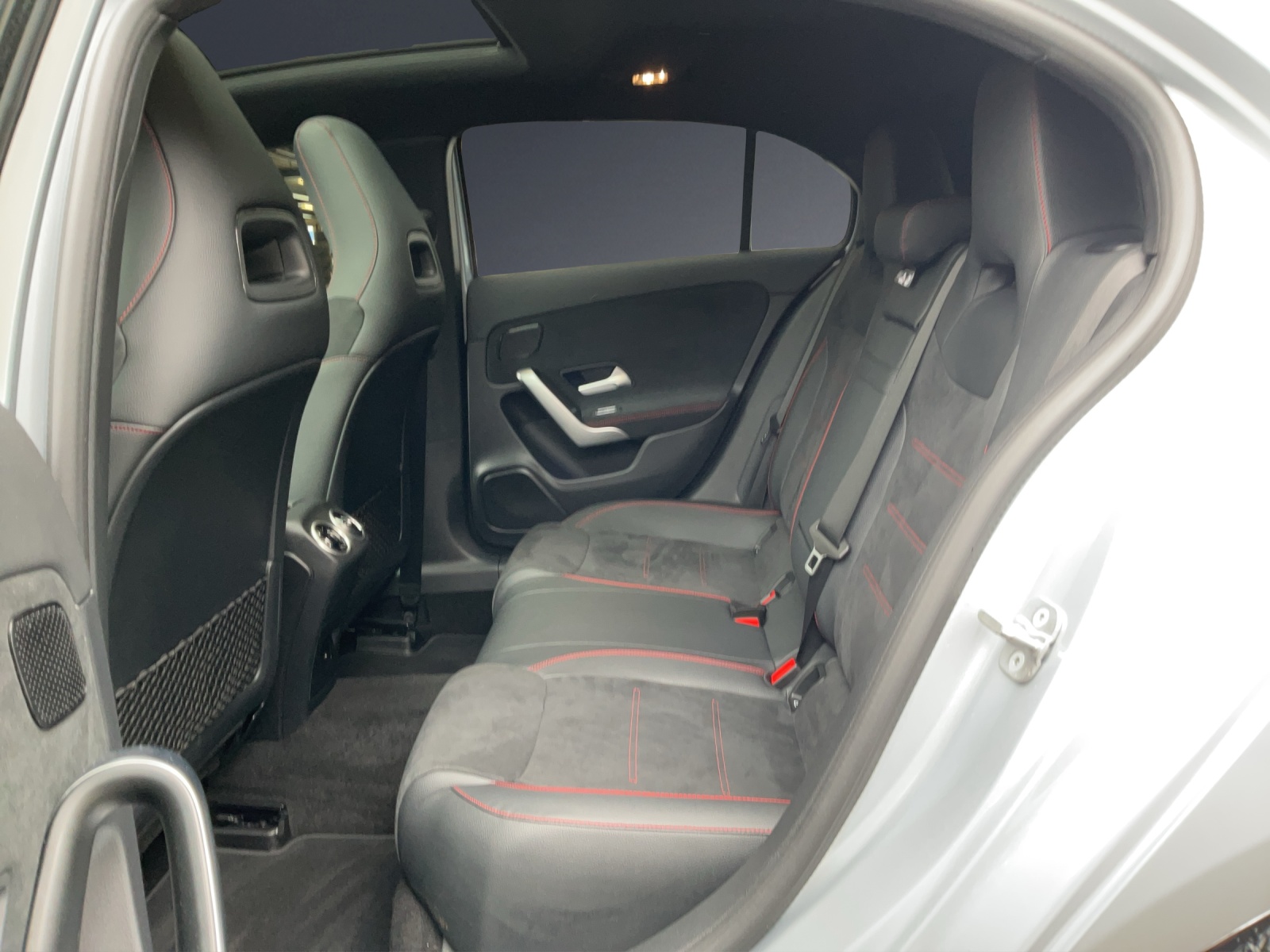 Image MERCEDES-BENZ A-250 A 250 4Matic 8G-DCT