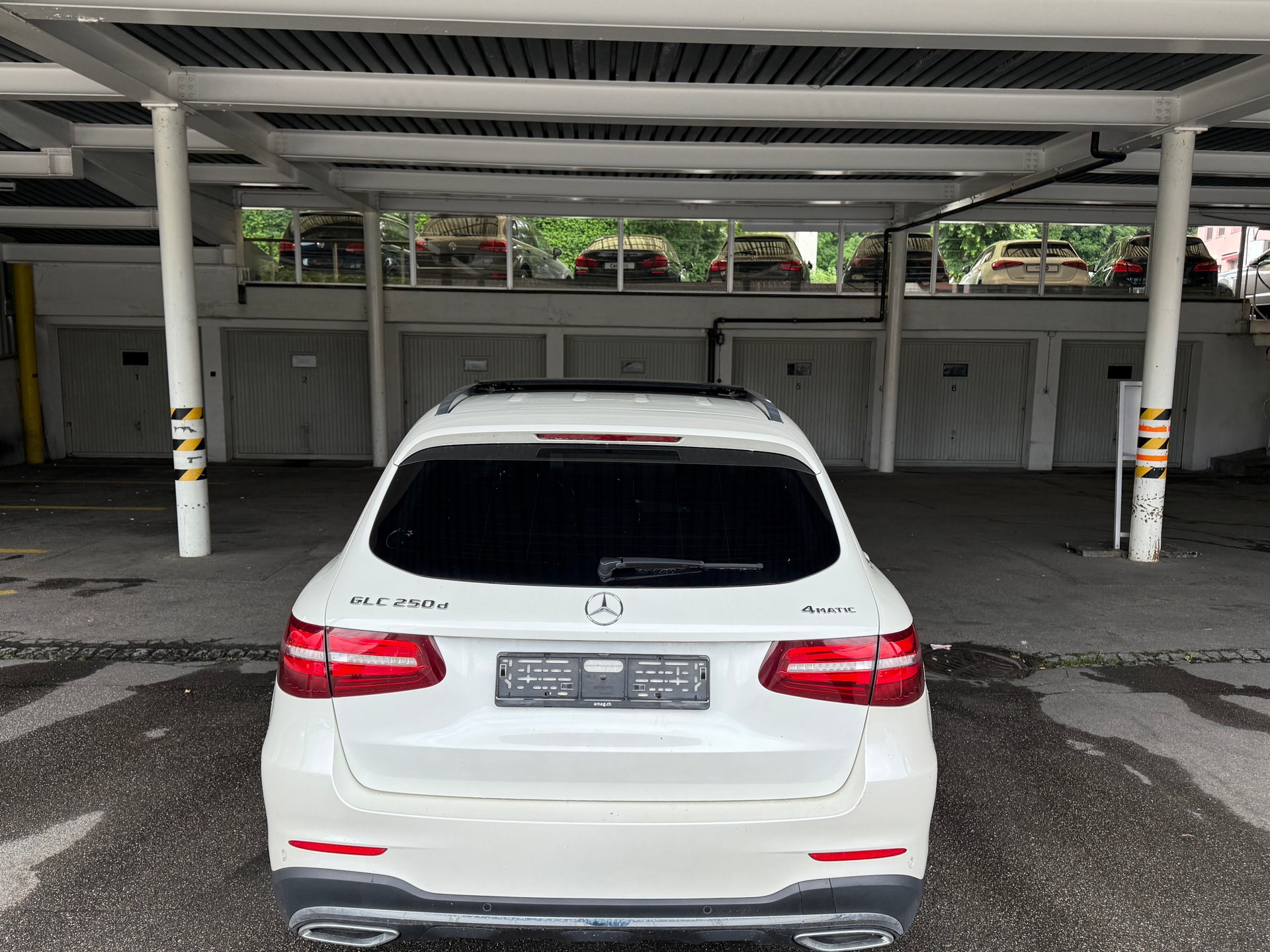 MERCEDES-BENZ GLC 250 d 4Matic 9G-Tronic-image-3
