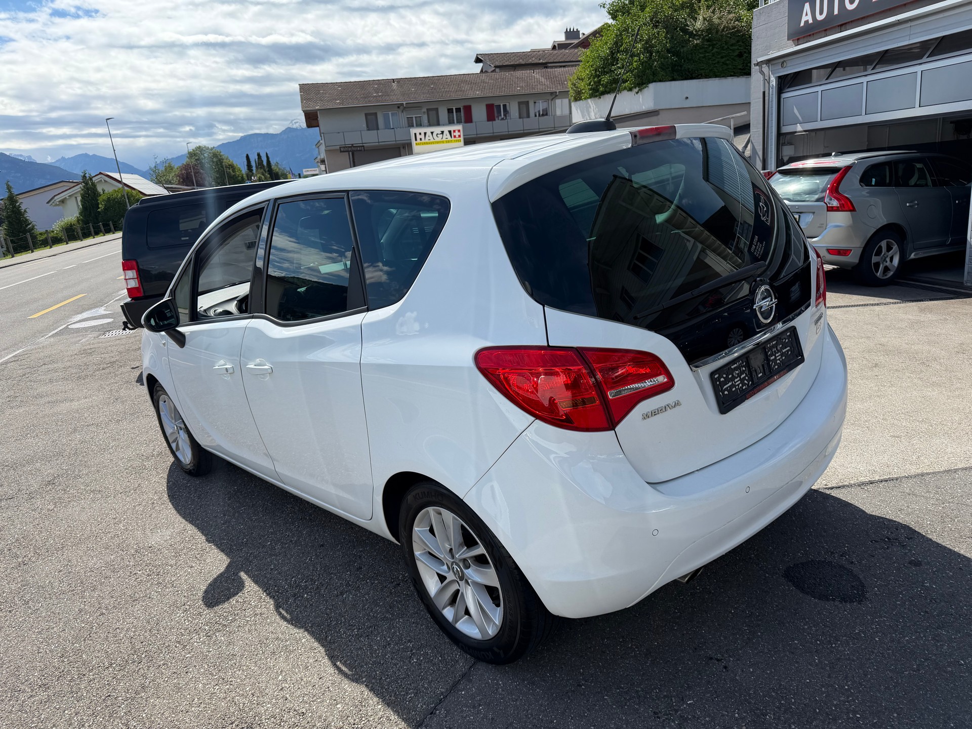 OPEL Meriva 1.4 Turbo Cosmo-image-3