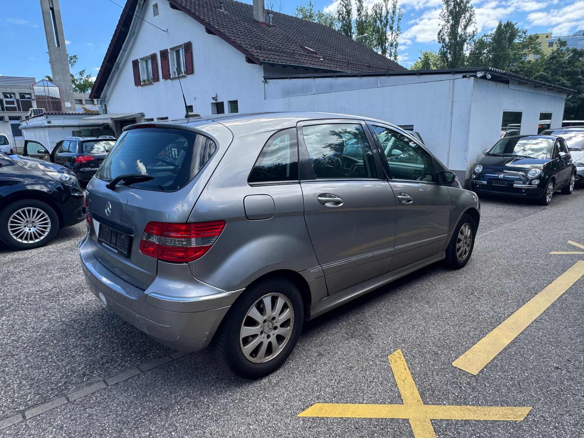 MERCEDES-BENZ B 170-image-3