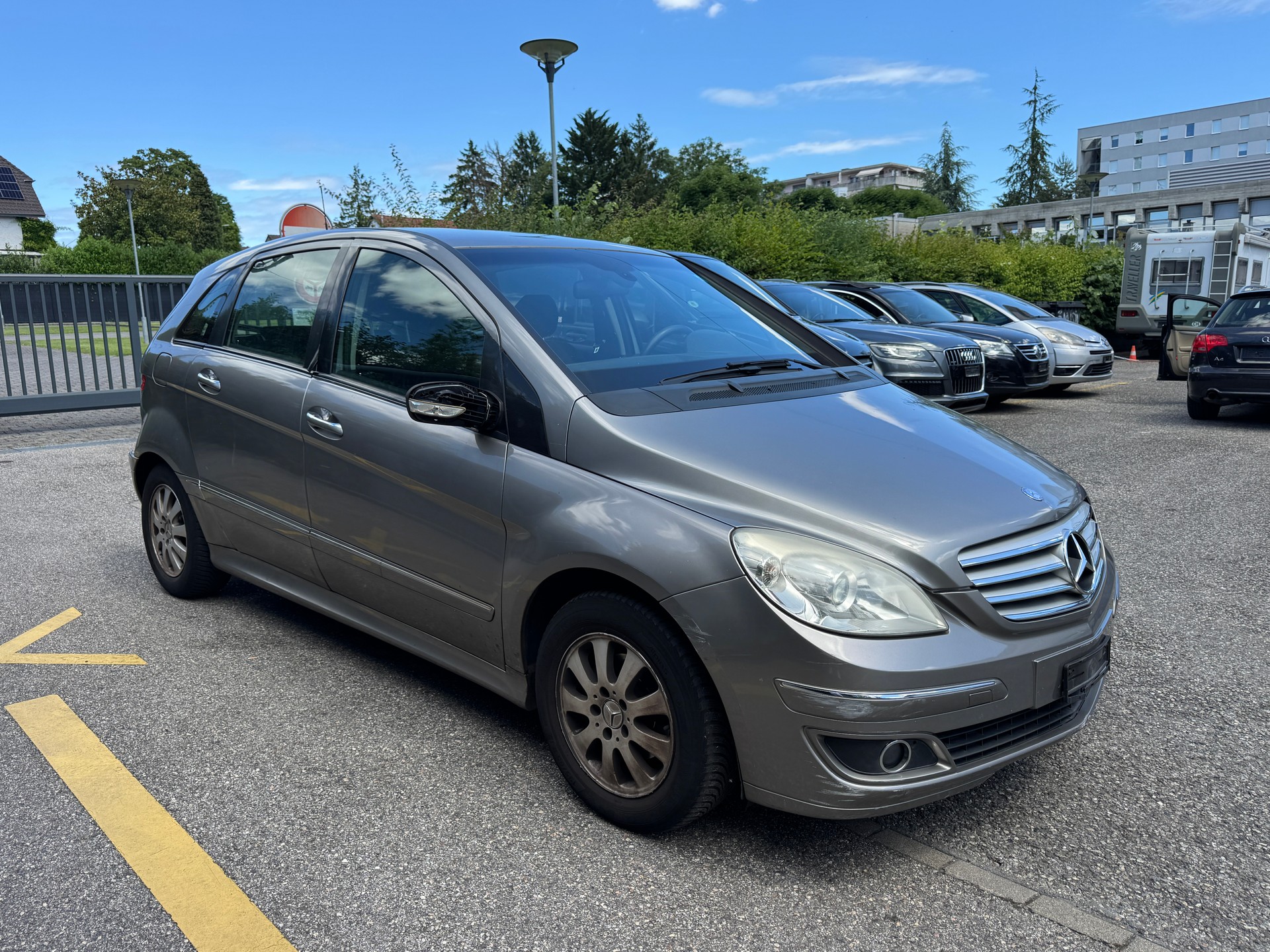 MERCEDES-BENZ B 170-image-2