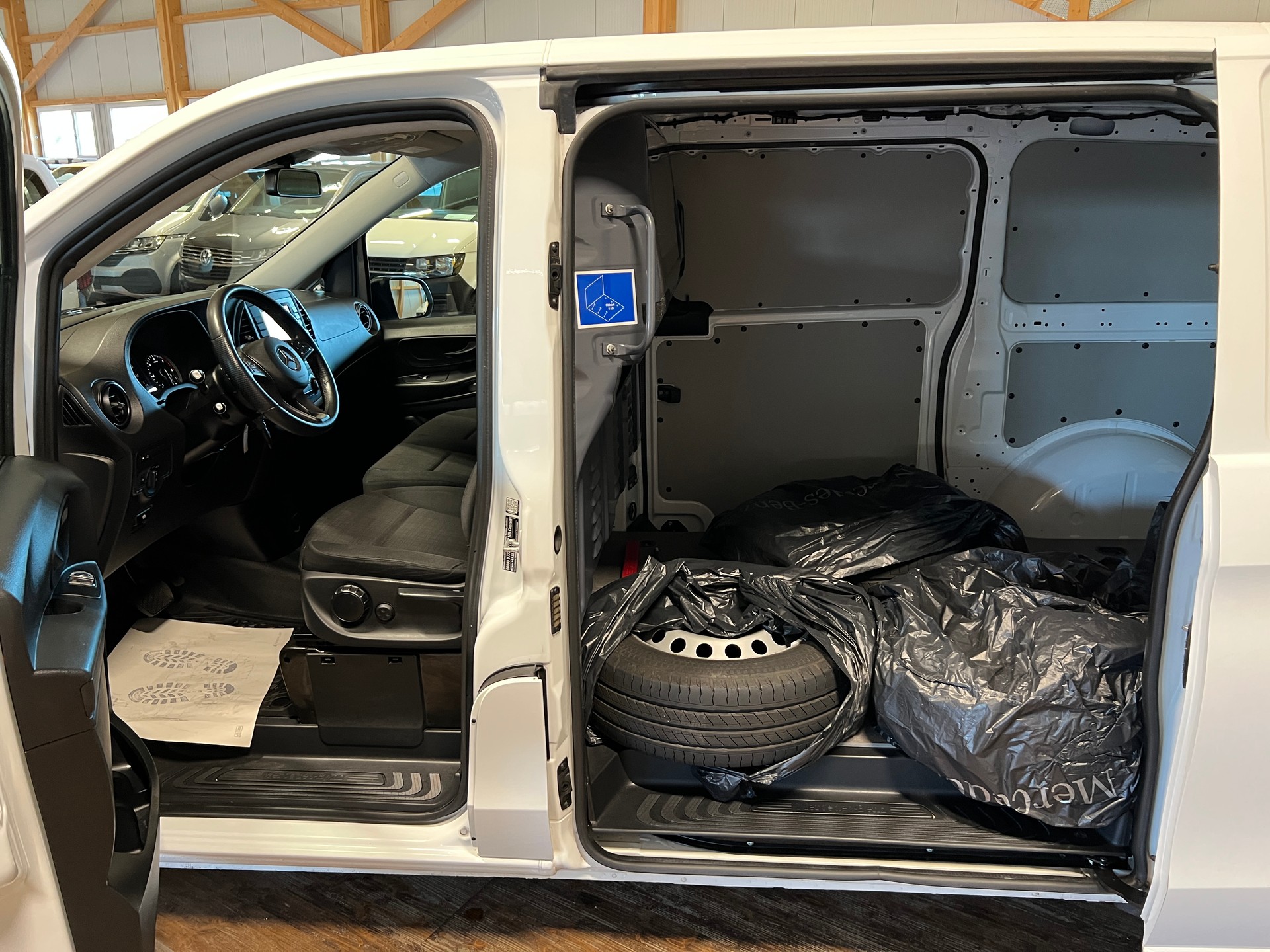 MERCEDES-BENZ Vito 114 CDI Lang 7G-Tronic-image-10