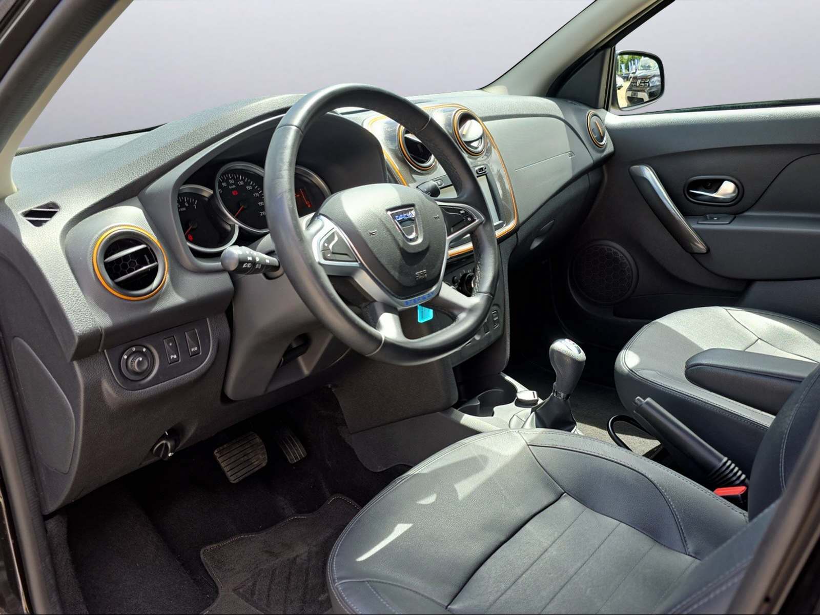 DACIA Sandero 0.9 TCe Stepway Unlimited S/S-image-4