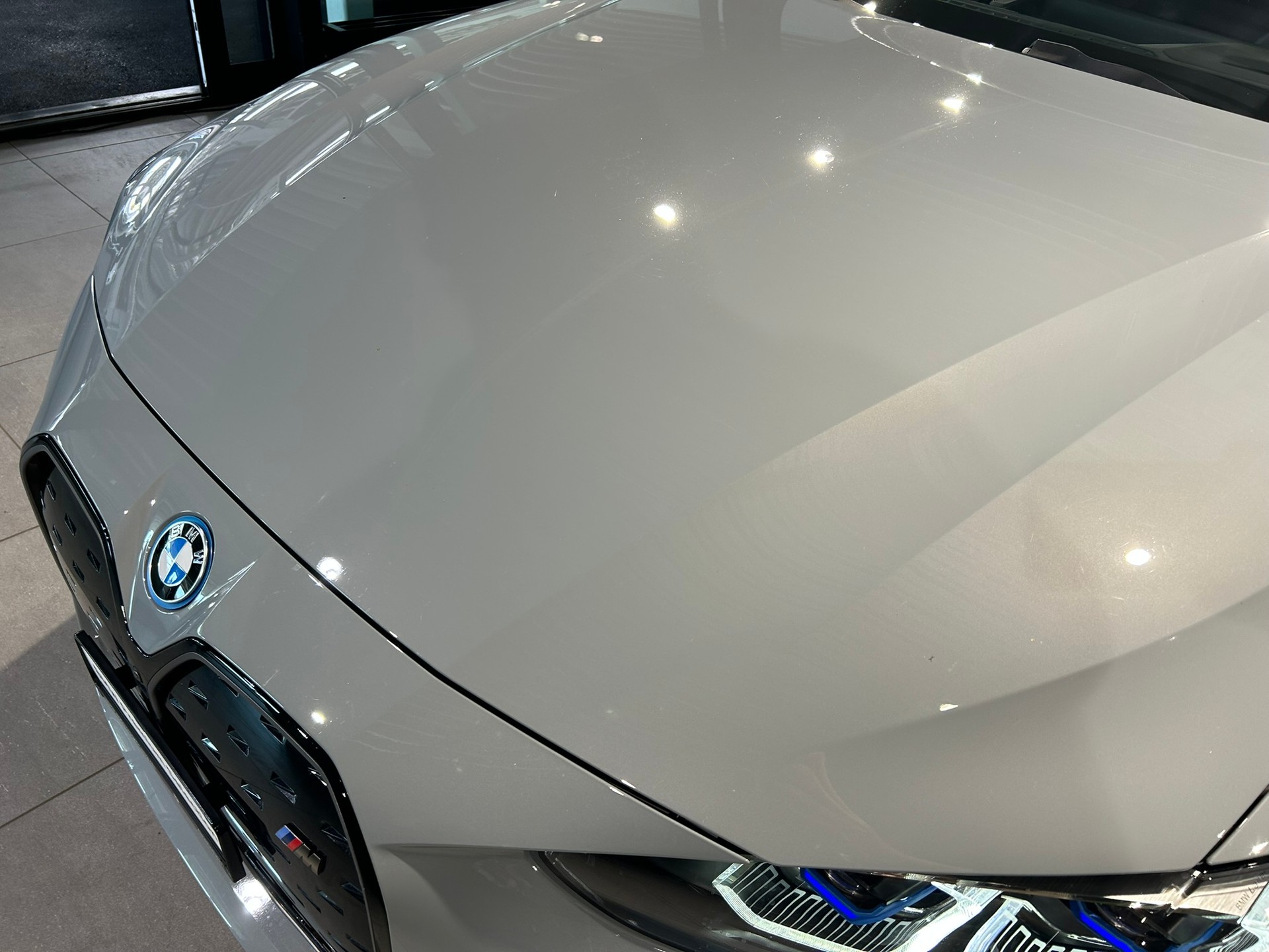 BMW i4 M50-image-17