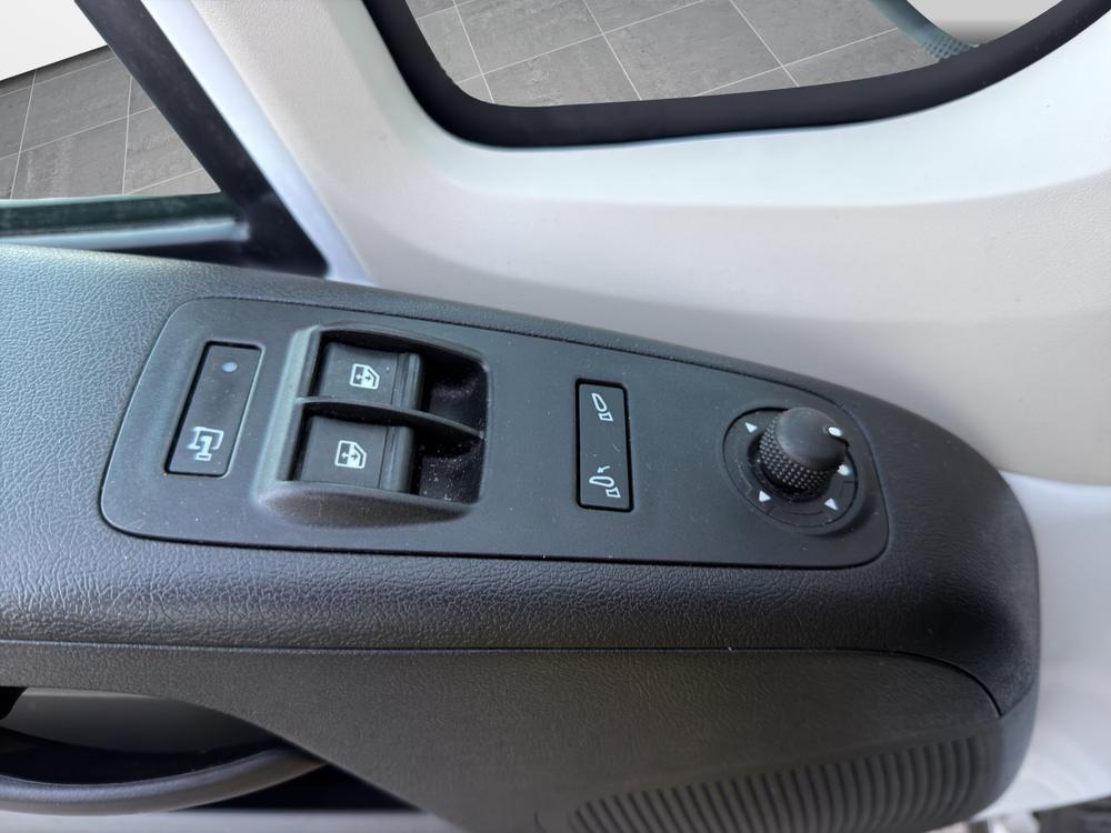 CITROEN Jumper 2.2 BlueHDi 140 L2H2-image-9