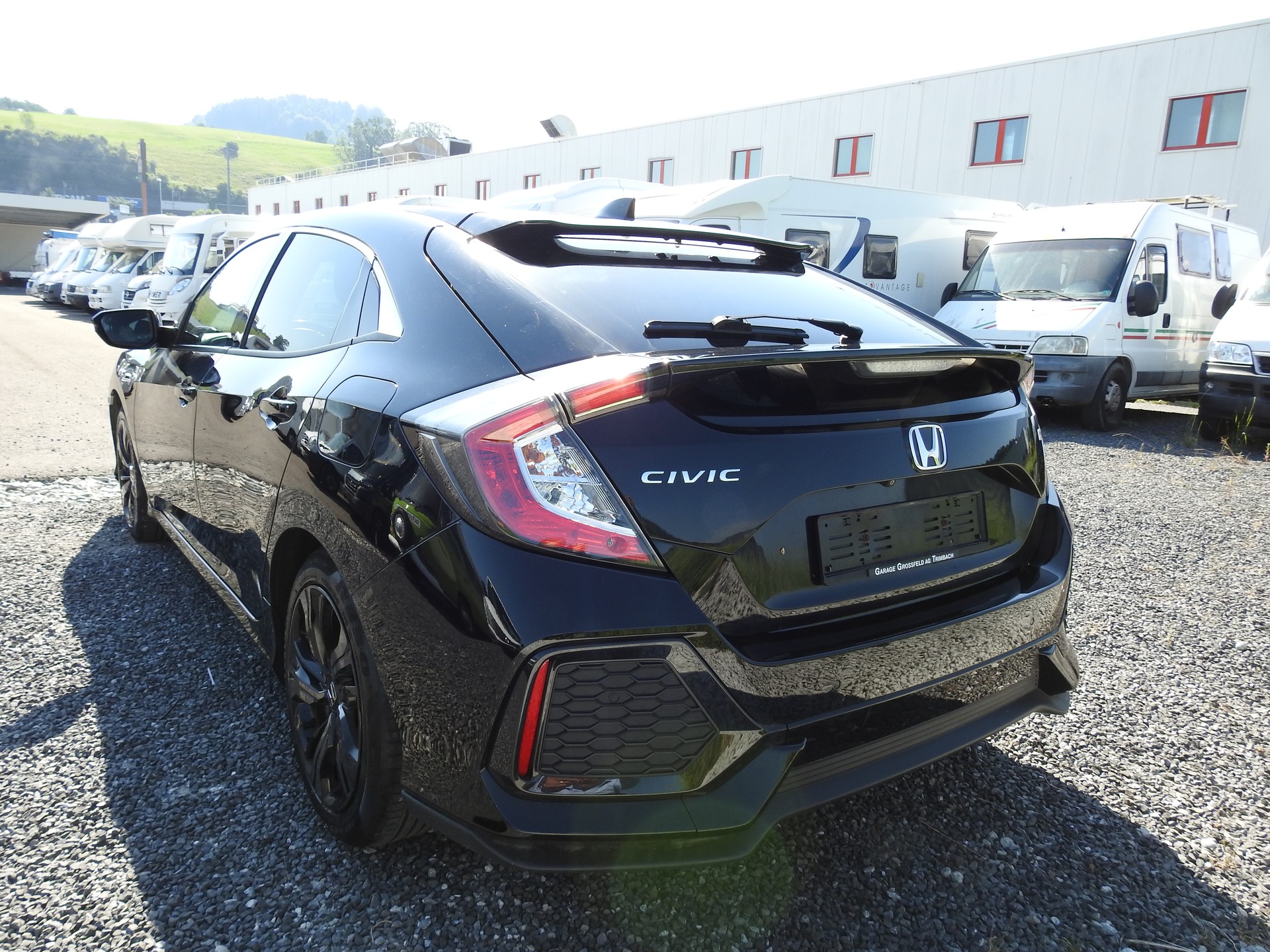 HONDA Civic 1.0 VTEC Executive CVT-image-3