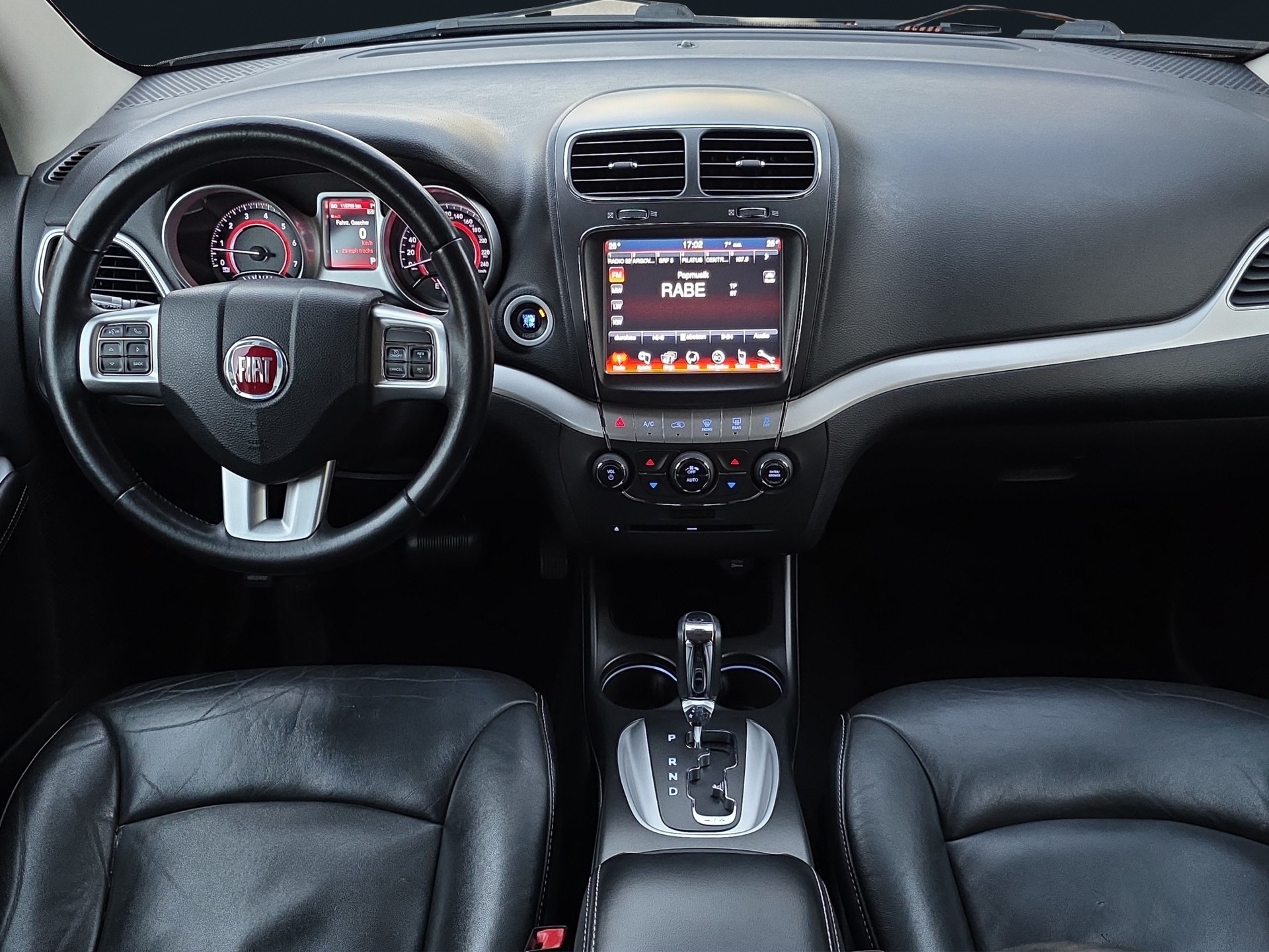 FIAT Freemont 3.6 V6 Lounge AWD Automatic-image-8
