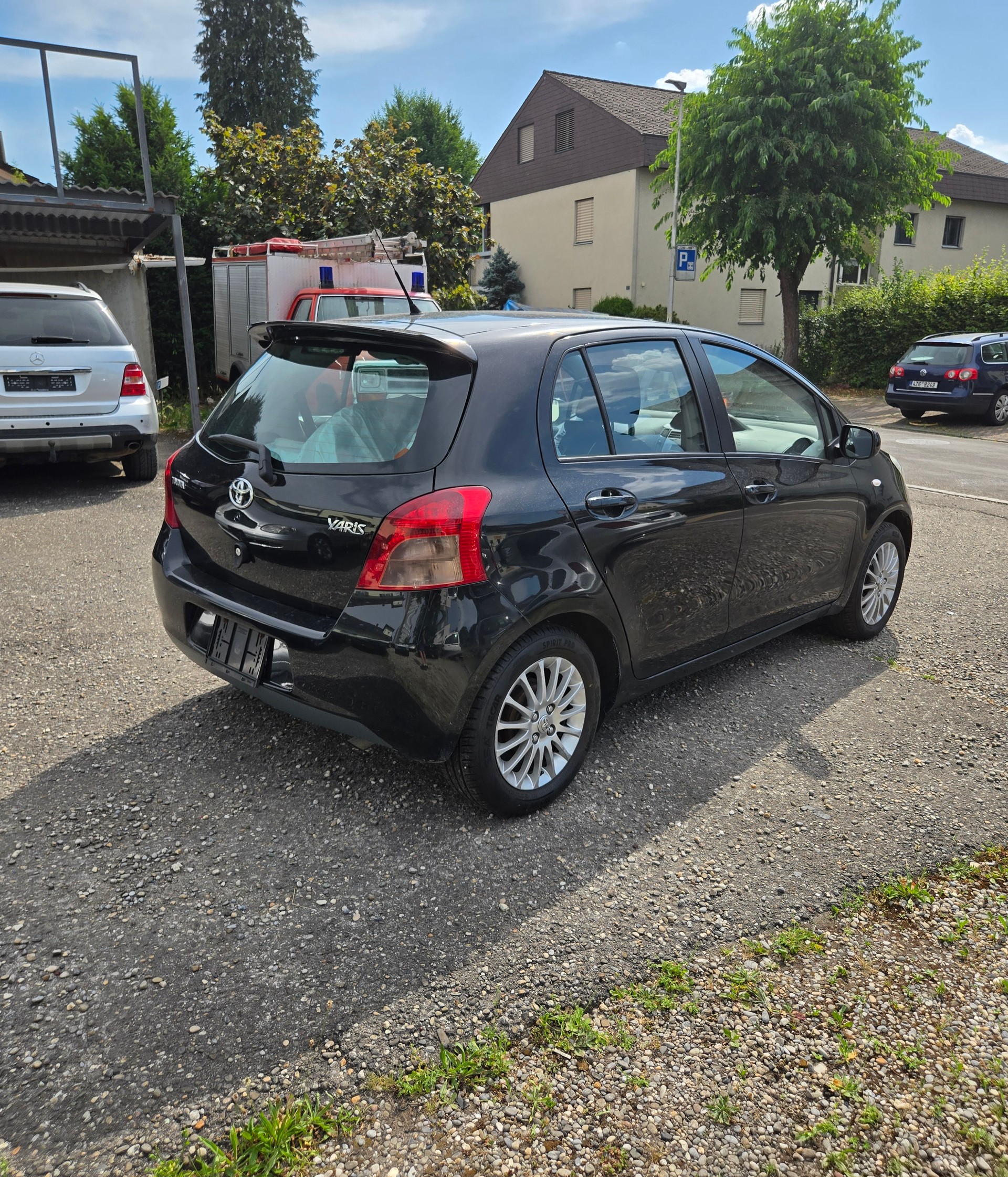 TOYOTA Yaris 1.3 Linea Sol-image-7