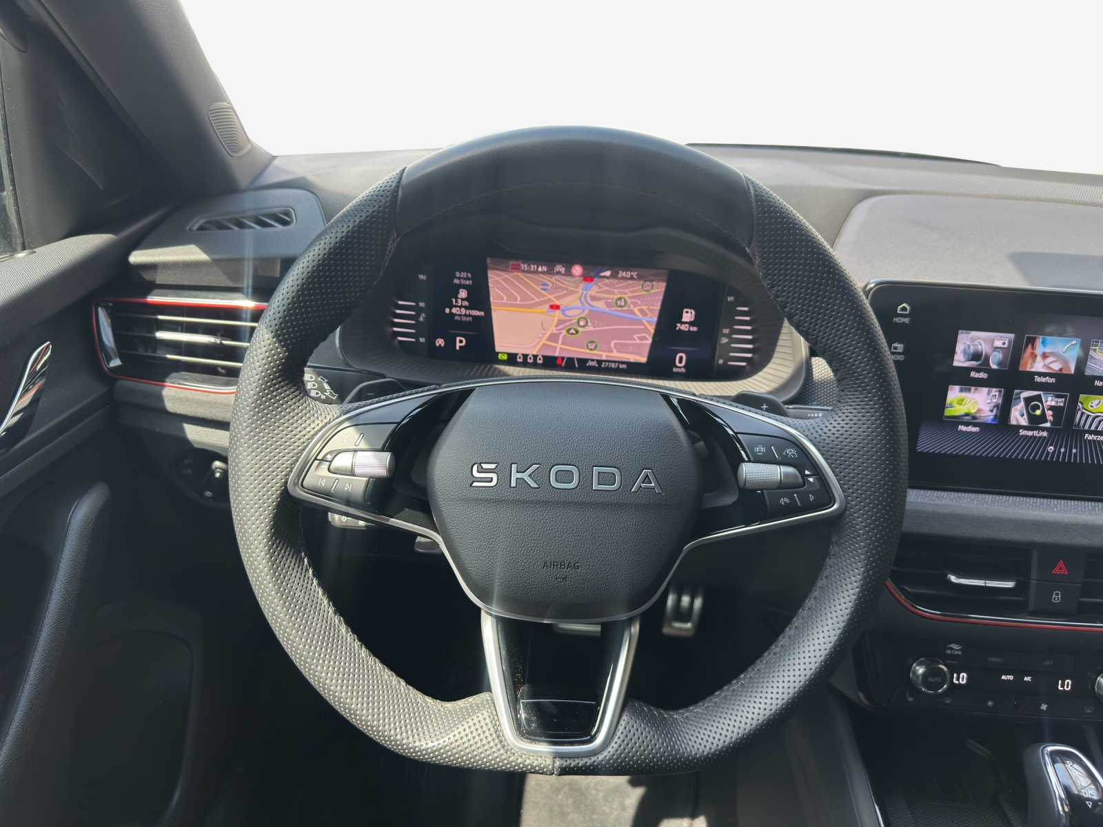 SKODA Kamiq 1.0 TSI Dynamic DSG-image-9