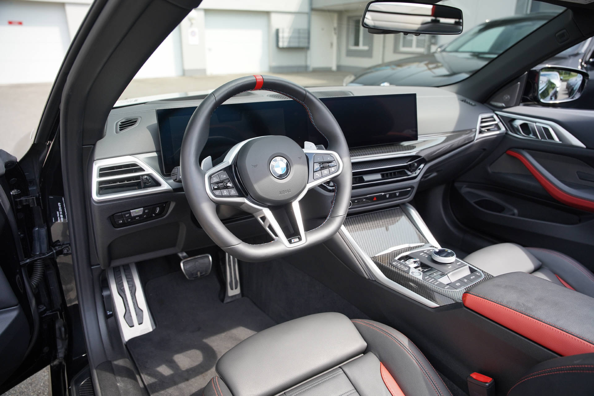 BMW M440i xDrive 48V Cabriolet M Performance-image-6