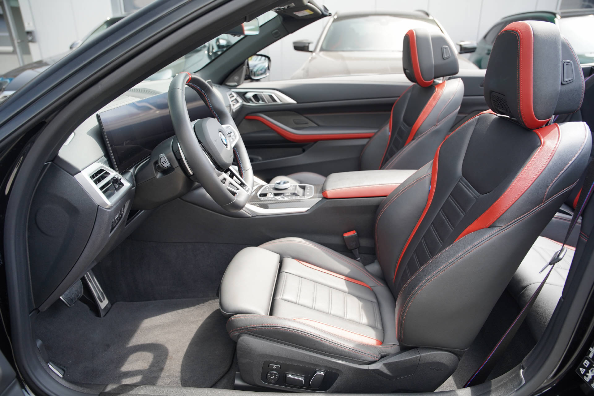 BMW M440i xDrive 48V Cabriolet M Performance-image-7
