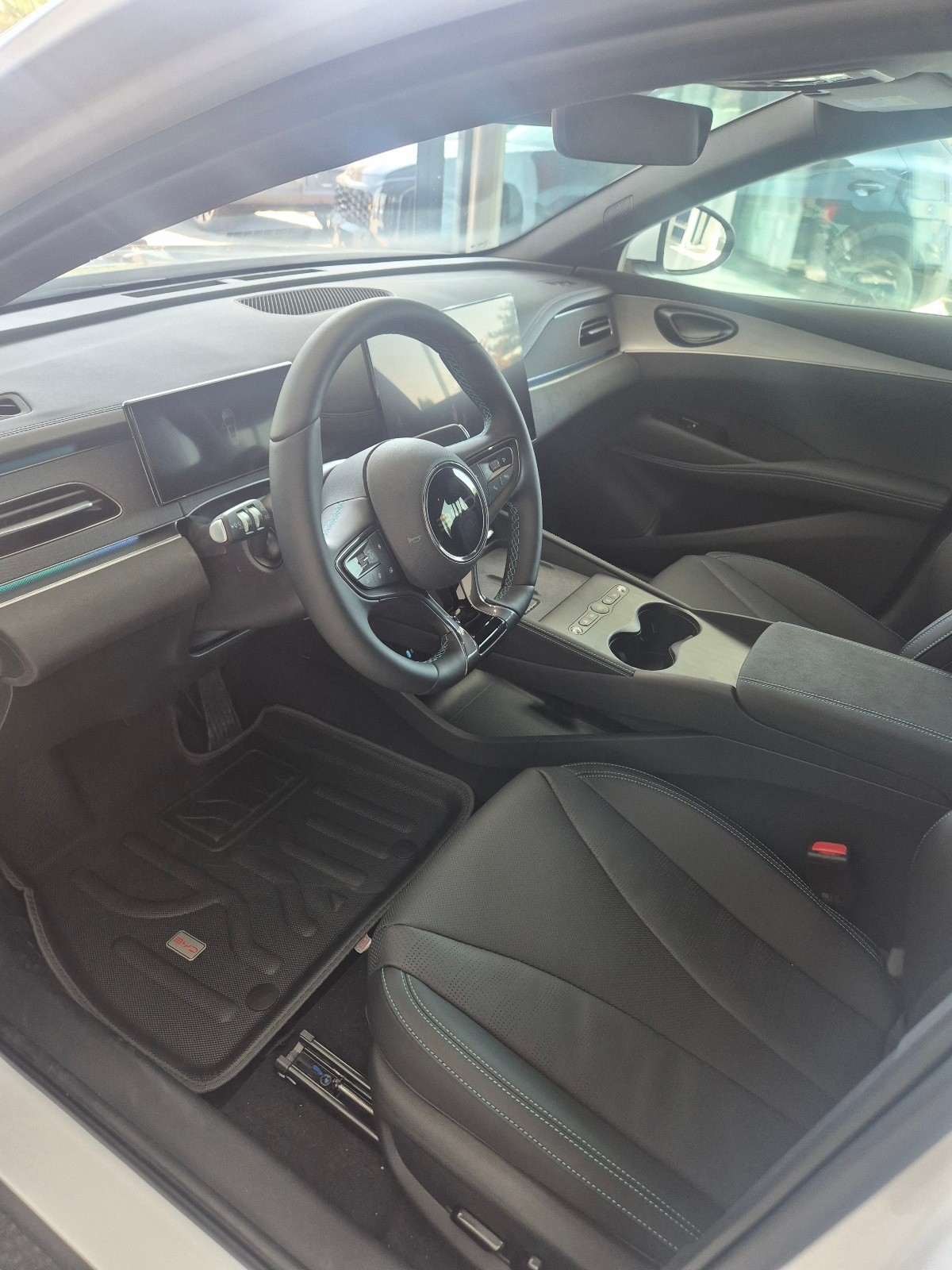 BYD Seal 6 DM-i Touring Comfort-image-5