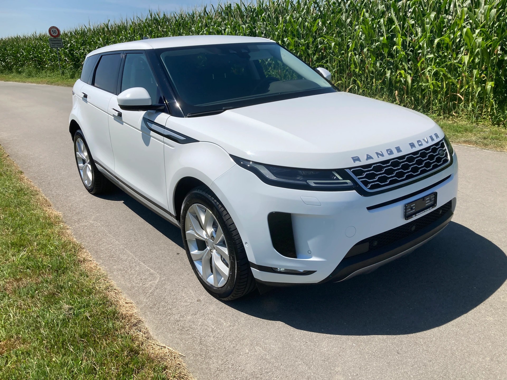 LAND ROVER Range Rover Evoque D 150 SE AT9-image-1
